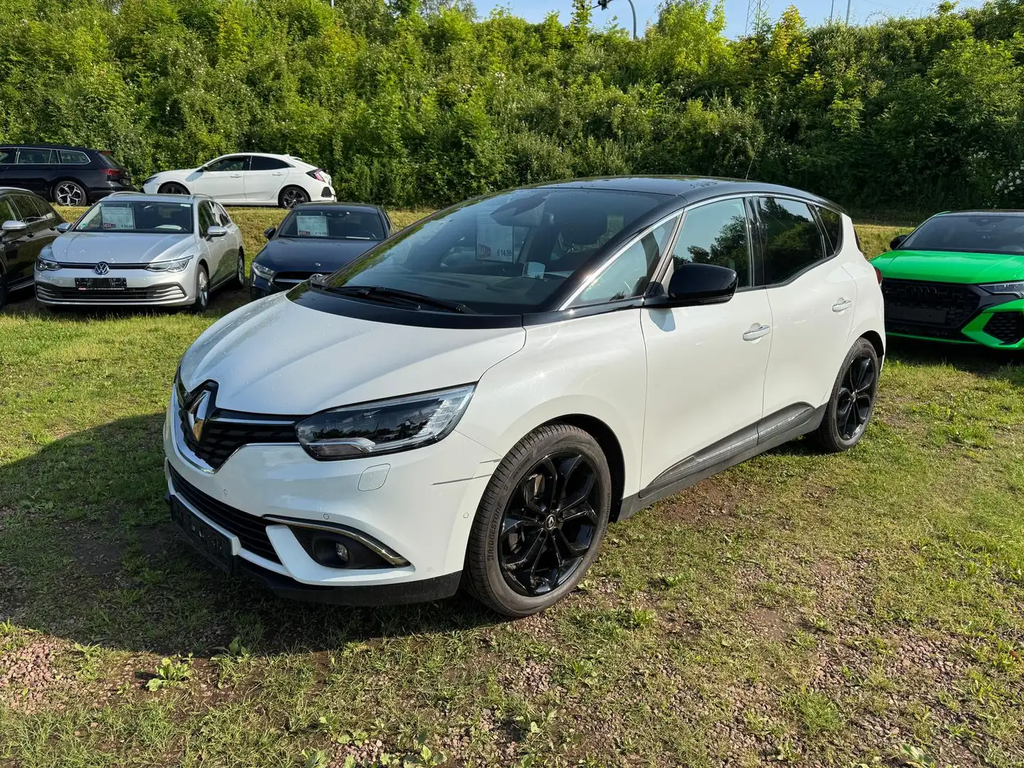 Renault Scenic 1.3 TCE Black Edition Full LED|Alca.|Pano Noir - 2