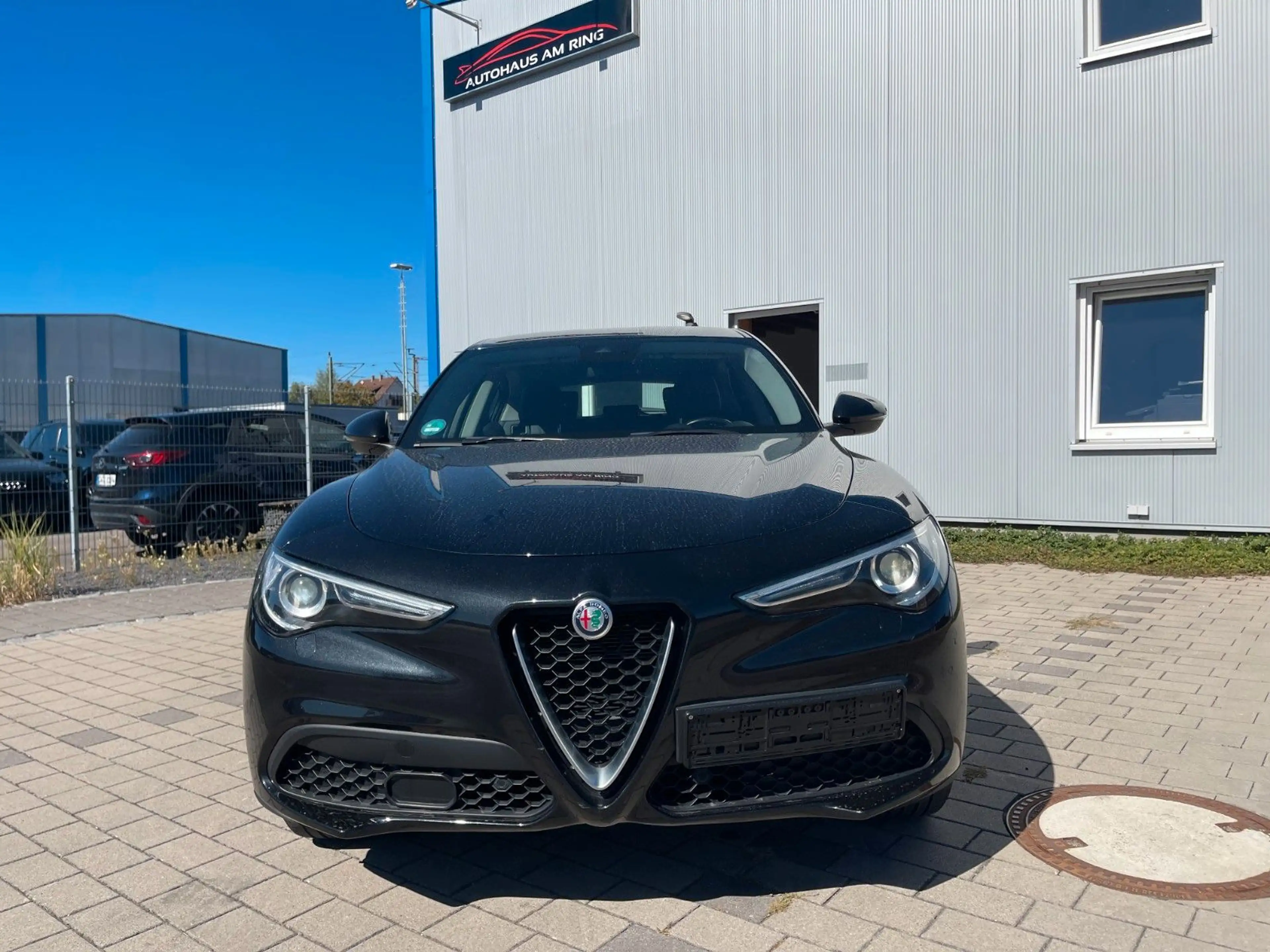 Alfa Romeo Stelvio 2.2 Diesel 16V 140W Super AT8-Q4 — photo 2