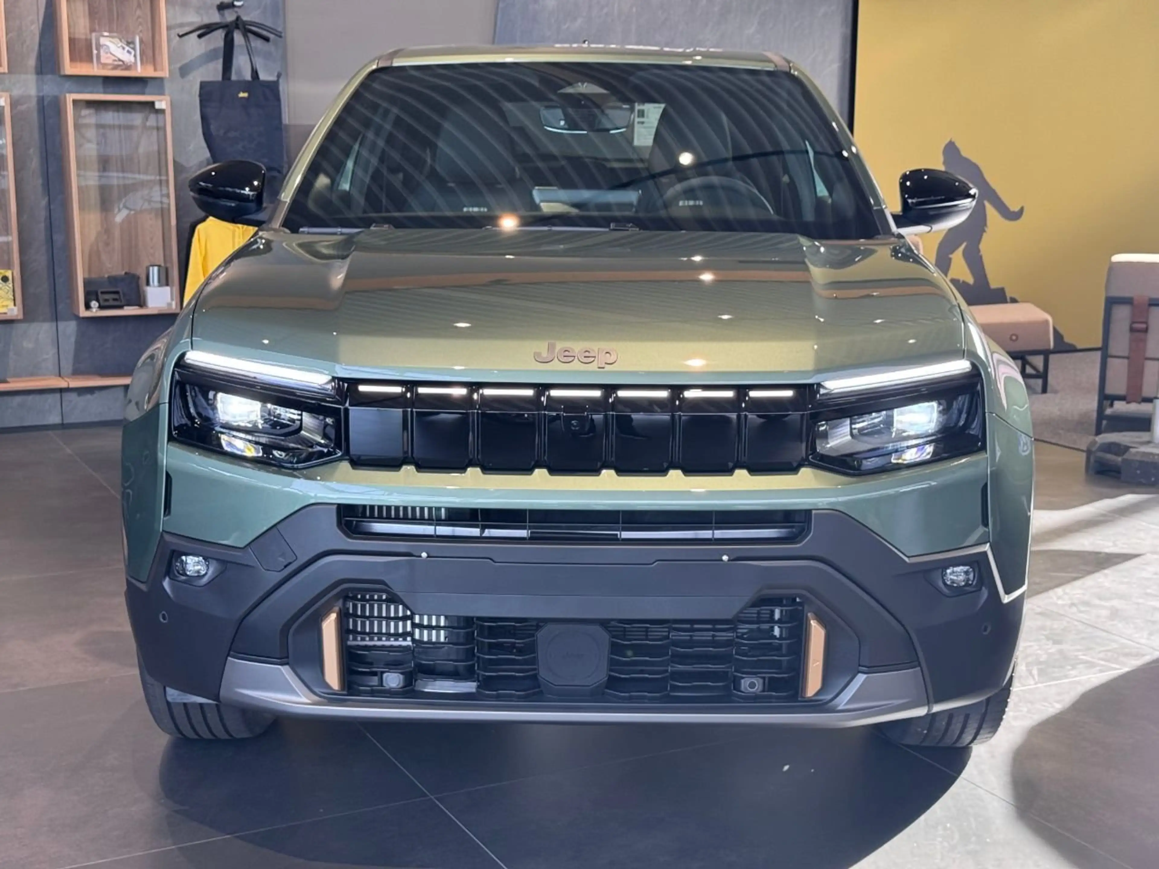 Jeep Avenger 85th Anniversary — photo 7