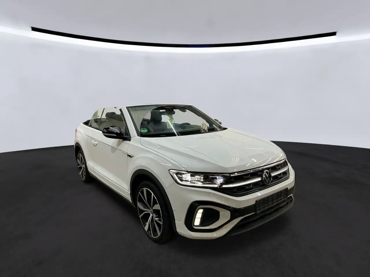 Volkswagen T-Roc, фото 1