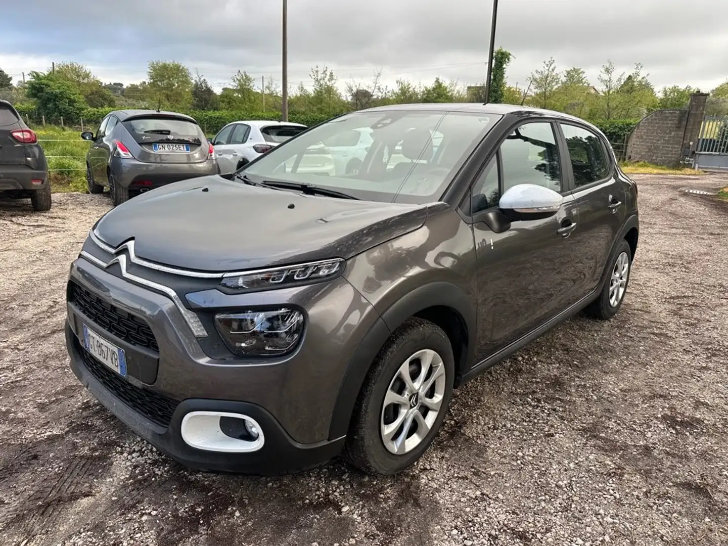 Citroen C3 PureTech 83 S&S You Gris - 1