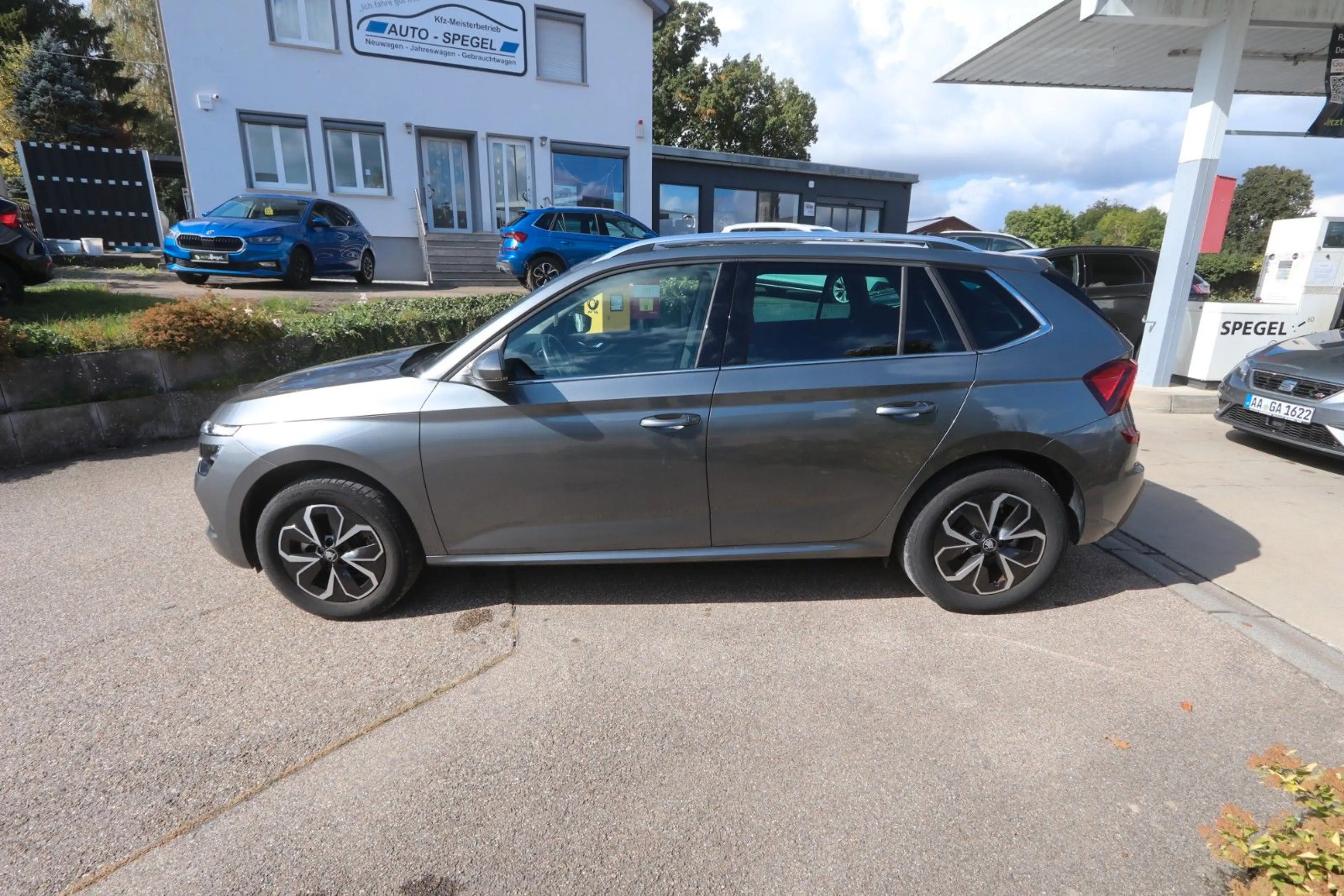 Skoda Kamiq Selection LED Keyless Kamera Carplay MFL — photo 9