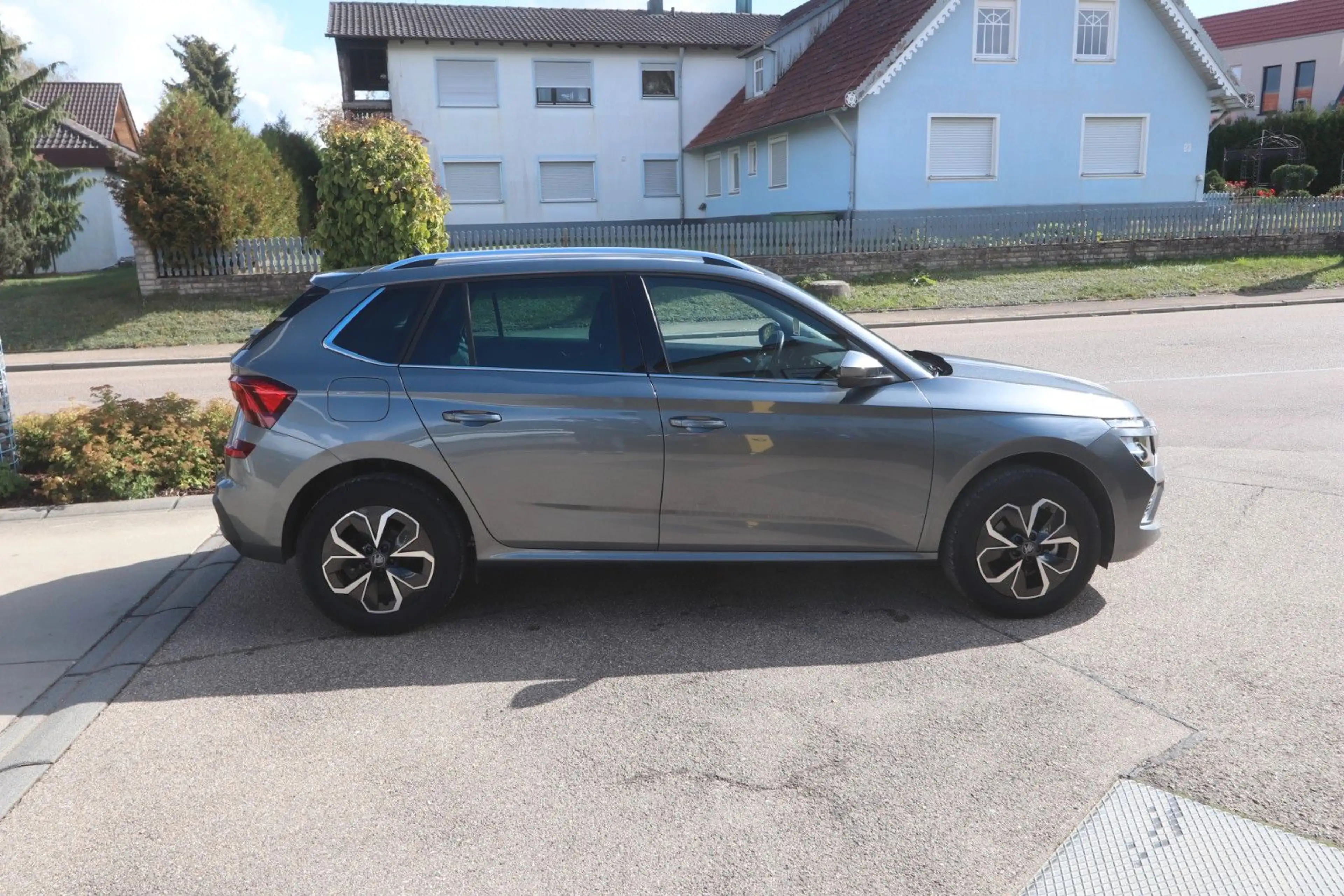 Skoda Kamiq Selection LED Keyless Kamera Carplay MFL — photo 5