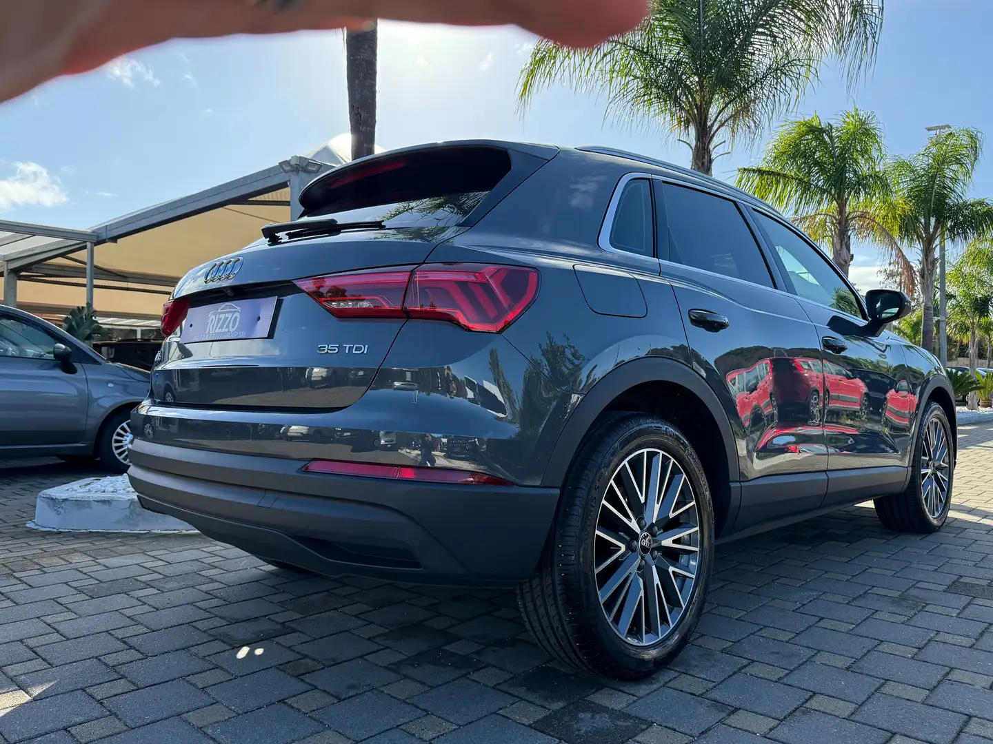 Audi Q3 35 2.0tdi s-tronic Pell Full Led Cockpit Navi Gris - 2