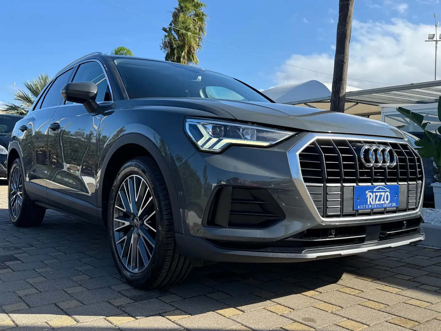 Audi Q3 35 2.0tdi s-tronic Pell Full Led Cockpit Navi Gris - 1