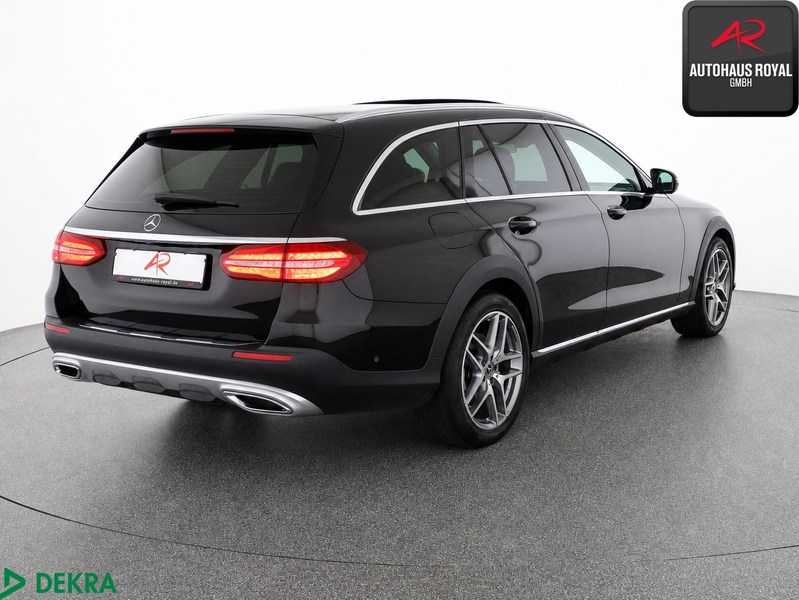 Mercedes-Benz E 400 E 400 d T 4M ALL-TERRAIN AIRMATIC,360°,DISTRO,SH — photo 5