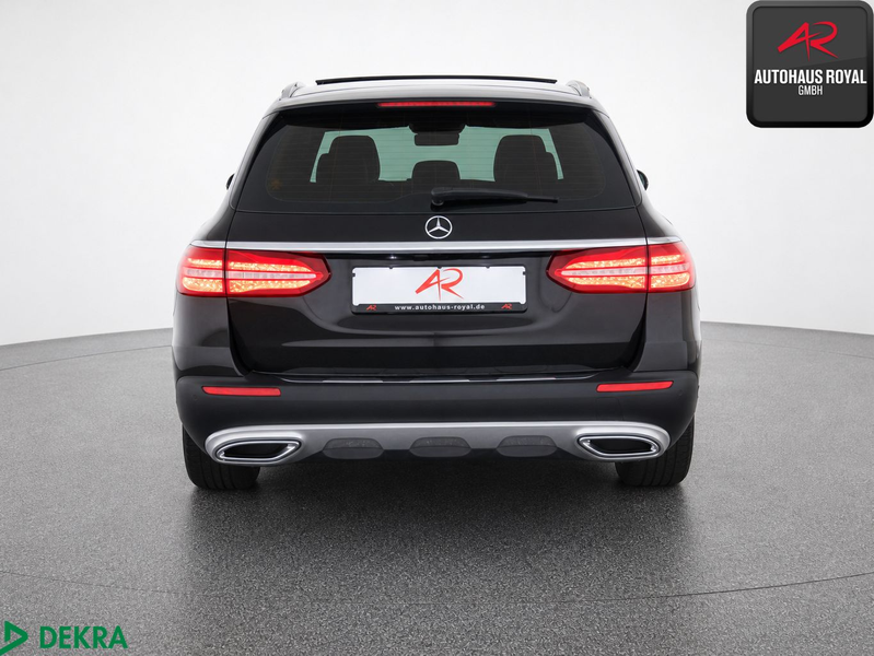 Mercedes-Benz E 400 E 400 d T 4M ALL-TERRAIN AIRMATIC,360°,DISTRO,SH — photo 4