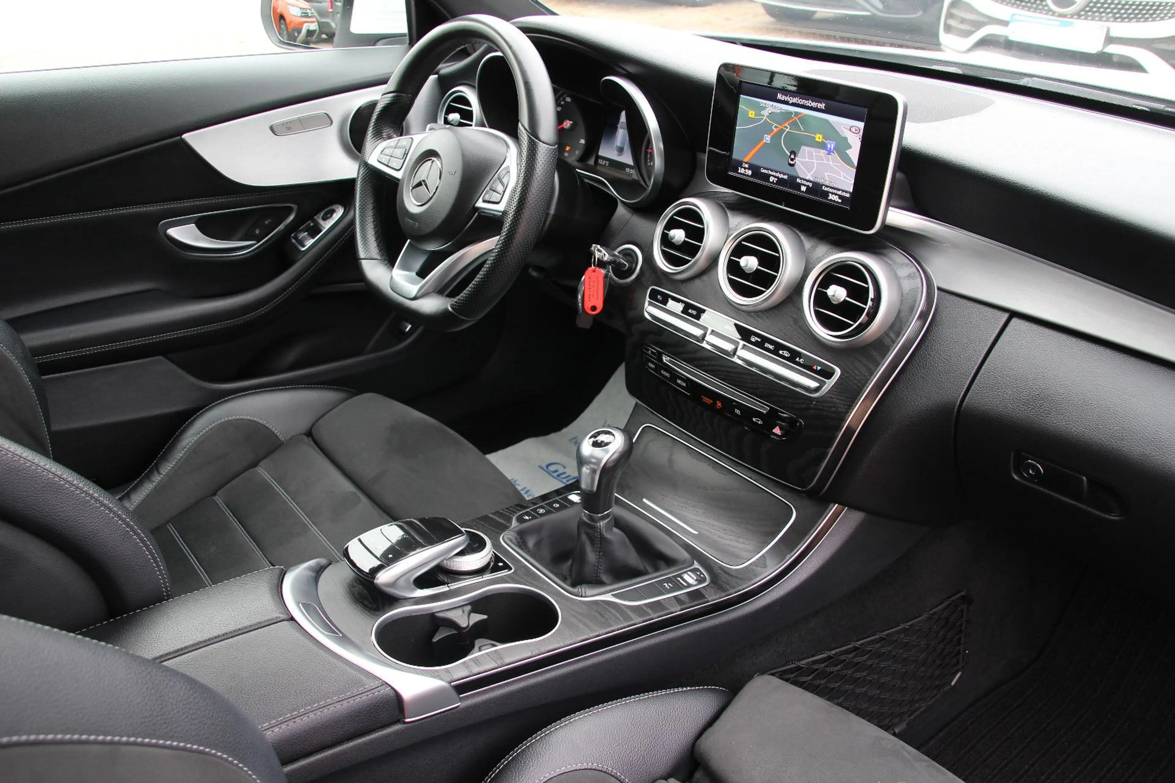 Mercedes-Benz C 180 Coupe AMG-Line*PANO*LED*NAVI*TEMPOMAT* — photo 14