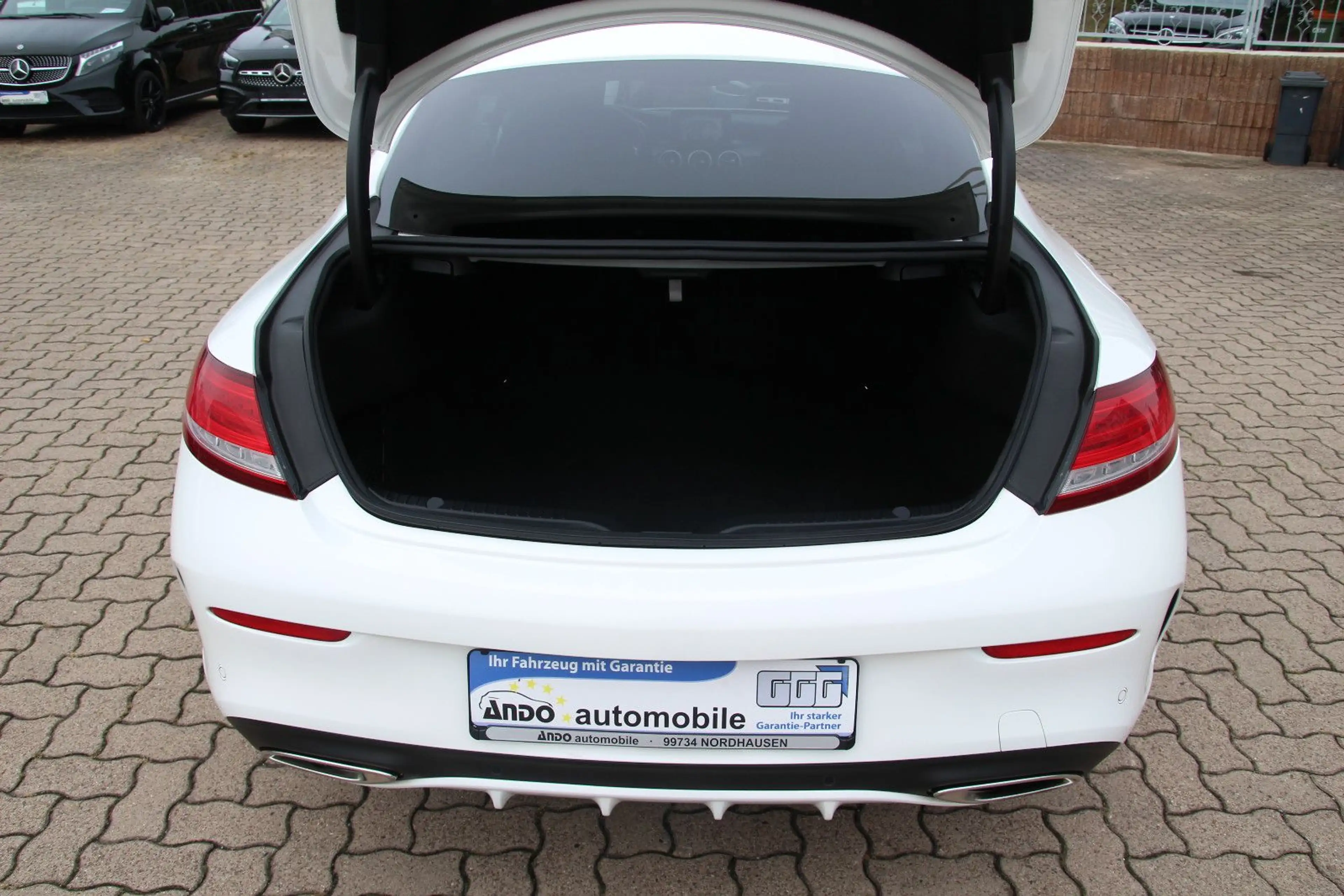 Mercedes-Benz C 180 Coupe AMG-Line*PANO*LED*NAVI*TEMPOMAT* — photo 9