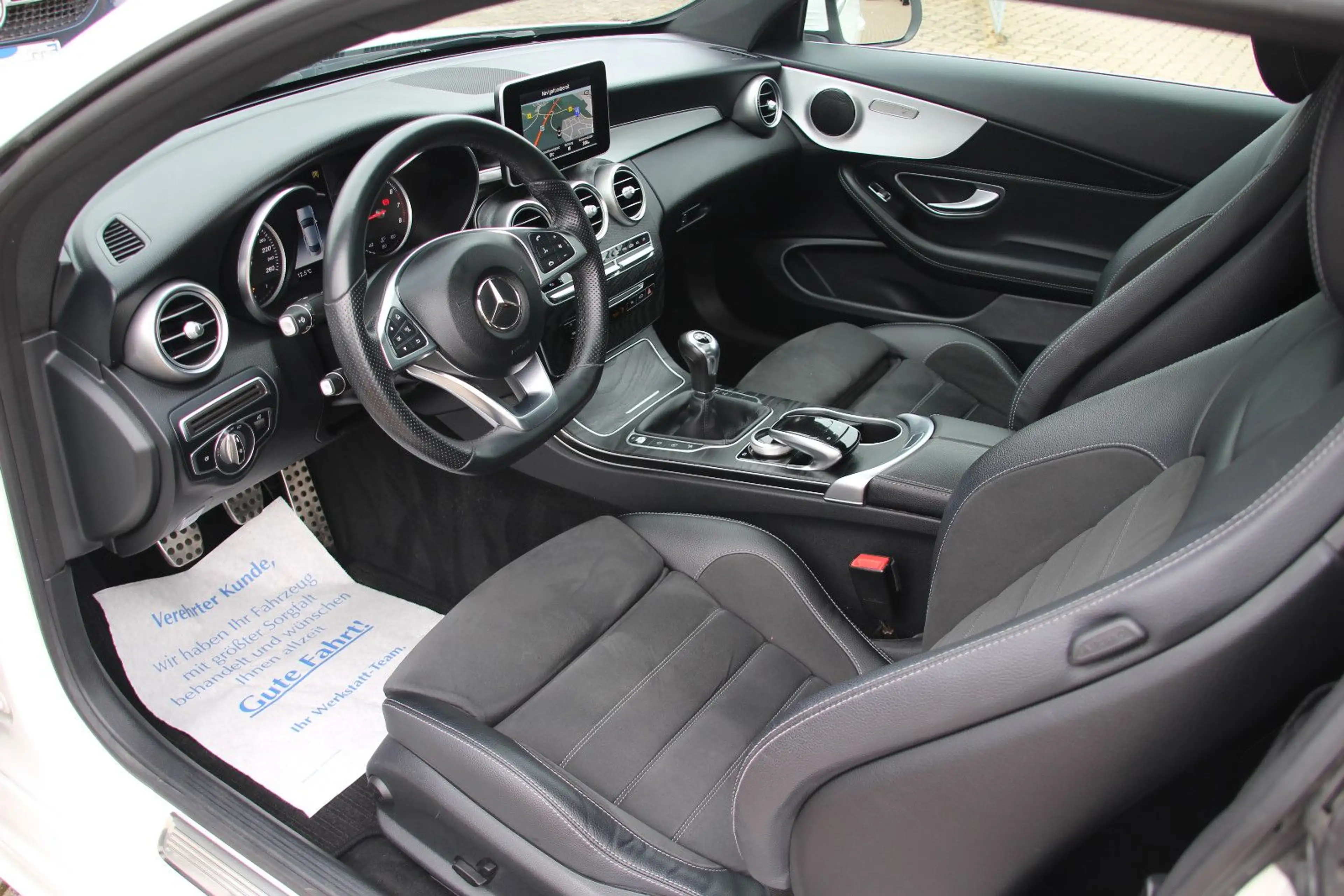 Mercedes-Benz C 180 Coupe AMG-Line*PANO*LED*NAVI*TEMPOMAT* — photo 12