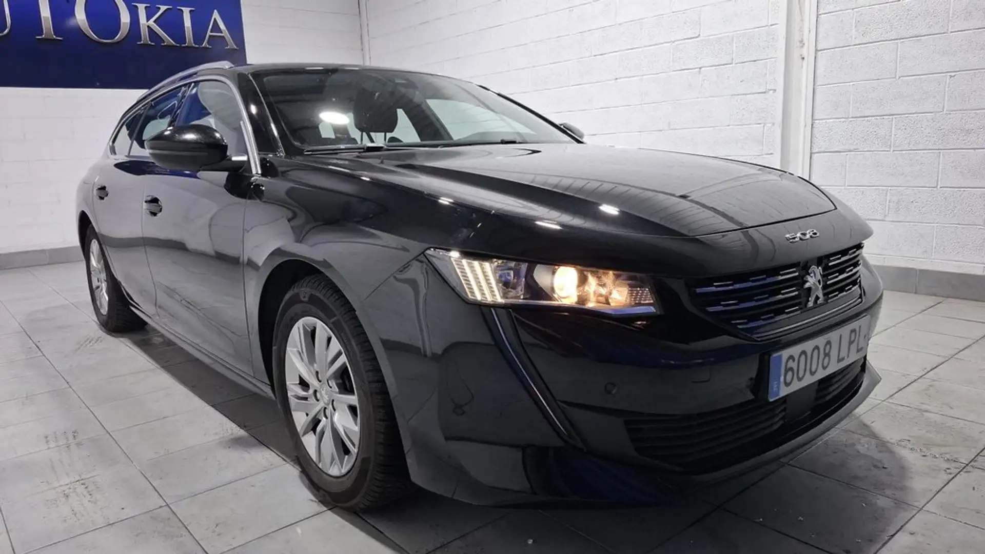 Peugeot 508 SW Business Line BlueHDi 96kW S&S EAT8 Schwarz - 2