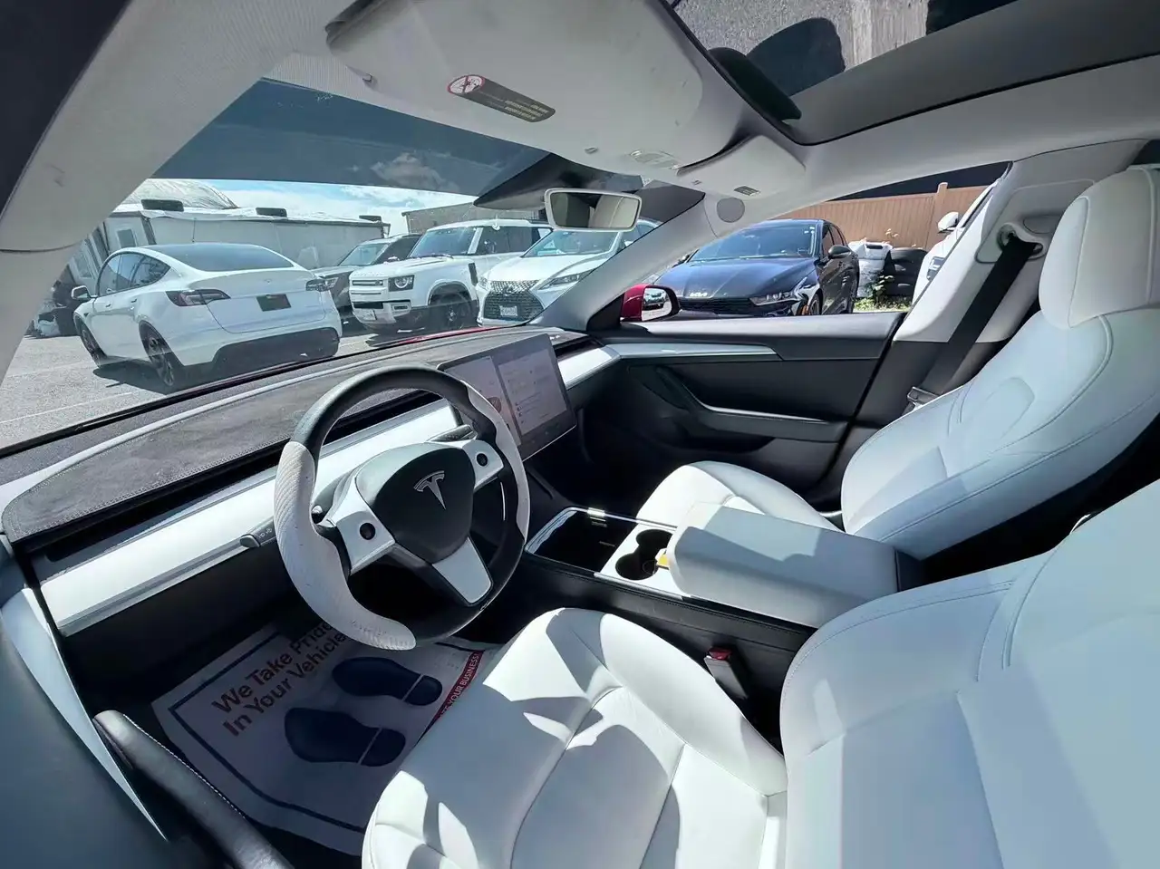 Tesla Model 3 fotografie Tesla Model 3