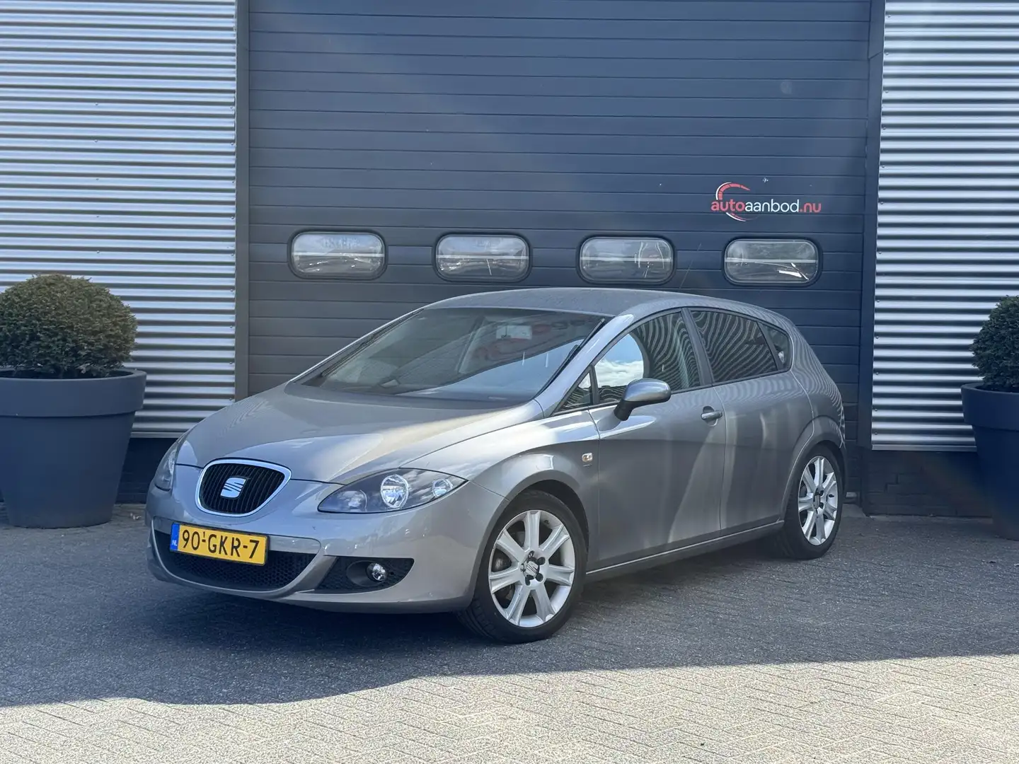 SEAT Leon 1.4 TSI Streetstyle TIK IN MOTOR | Climate Control Grau - 1