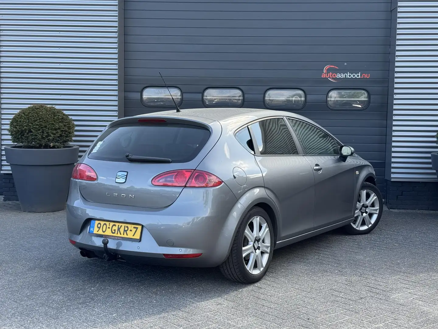 SEAT Leon 1.4 TSI Streetstyle TIK IN MOTOR | Climate Control Grau - 2
