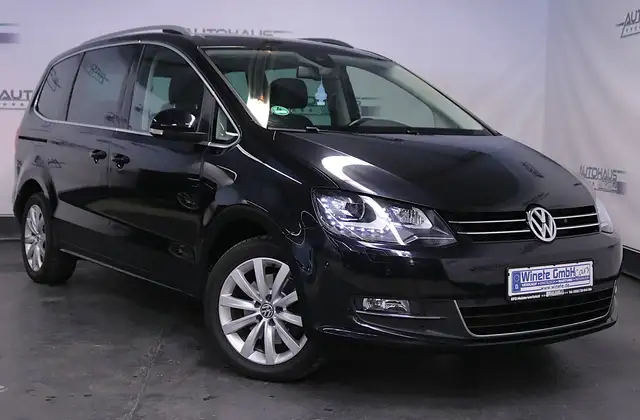 Volkswagen Sharan 2.0TDI Highline BMT 4Motion 7SITZER*NAVI*PANO*SHZ*LEDER*LED*XENON*PDC*u.v.m