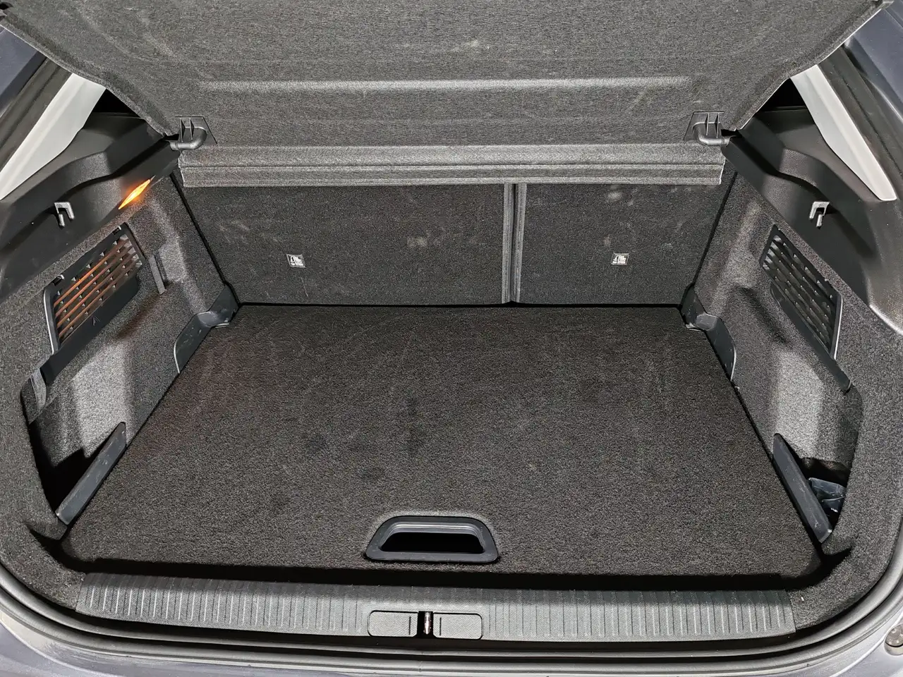 Citroen C4 1.2 130cv Plus + Car Play + Telecamera+ Cerchi R18 16