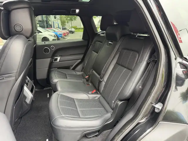 Land Rover Range Rover Sport view 14
