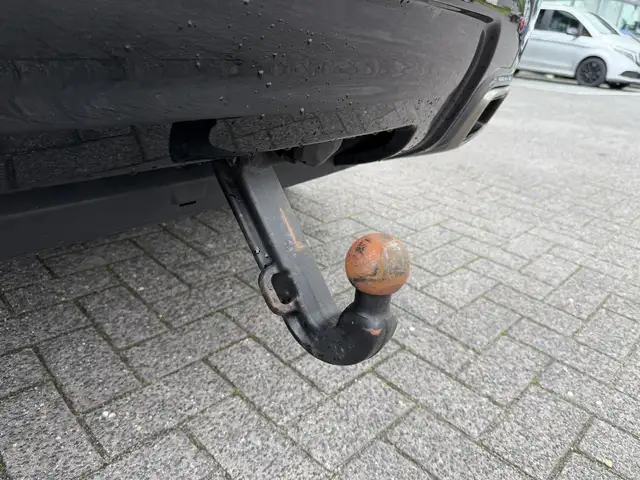 Land Rover Range Rover Sport view 29