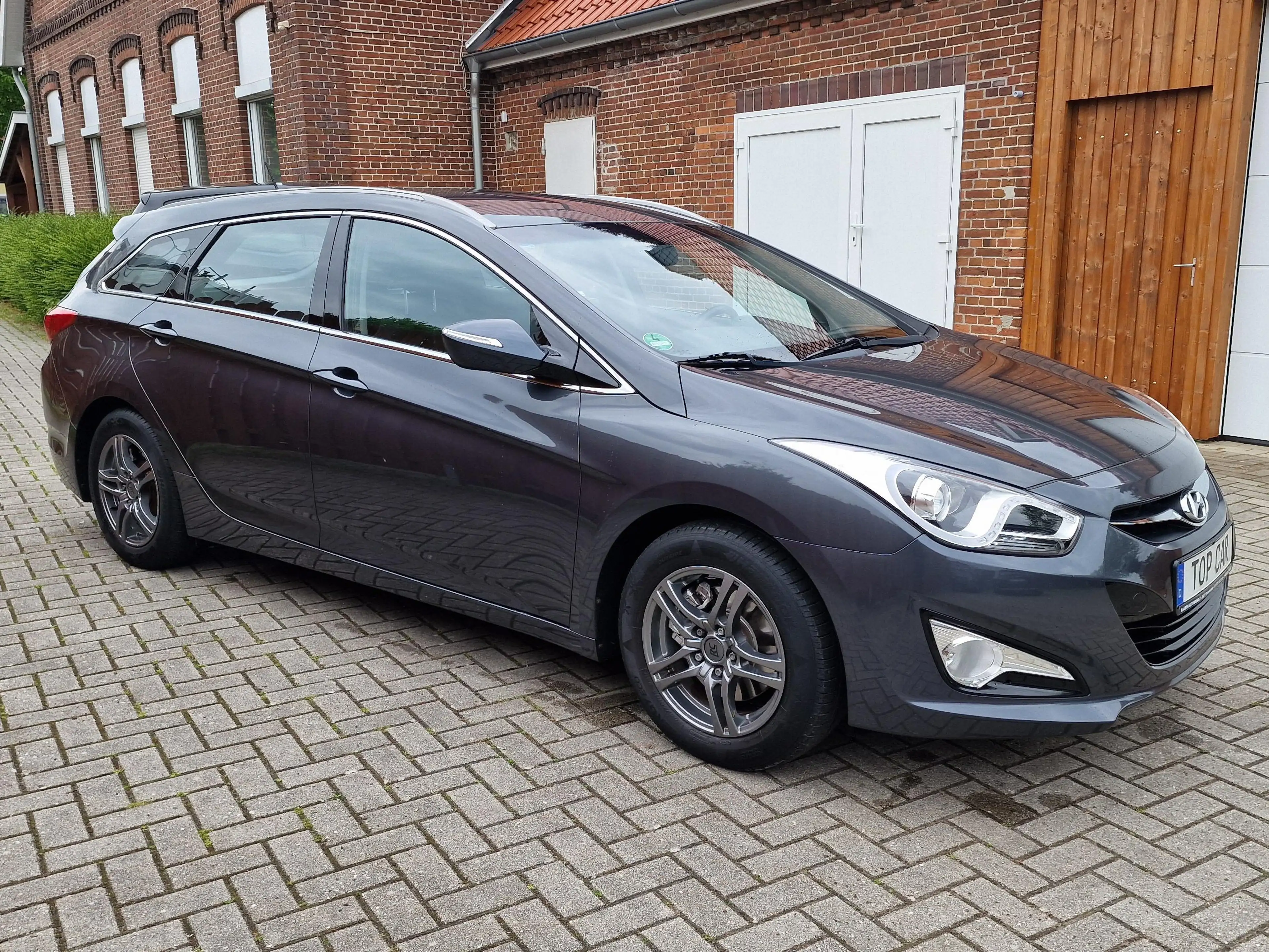 Hyundai i40 5 Star Edition (67Tkm) Tüv bis 04/2028 — photo 9