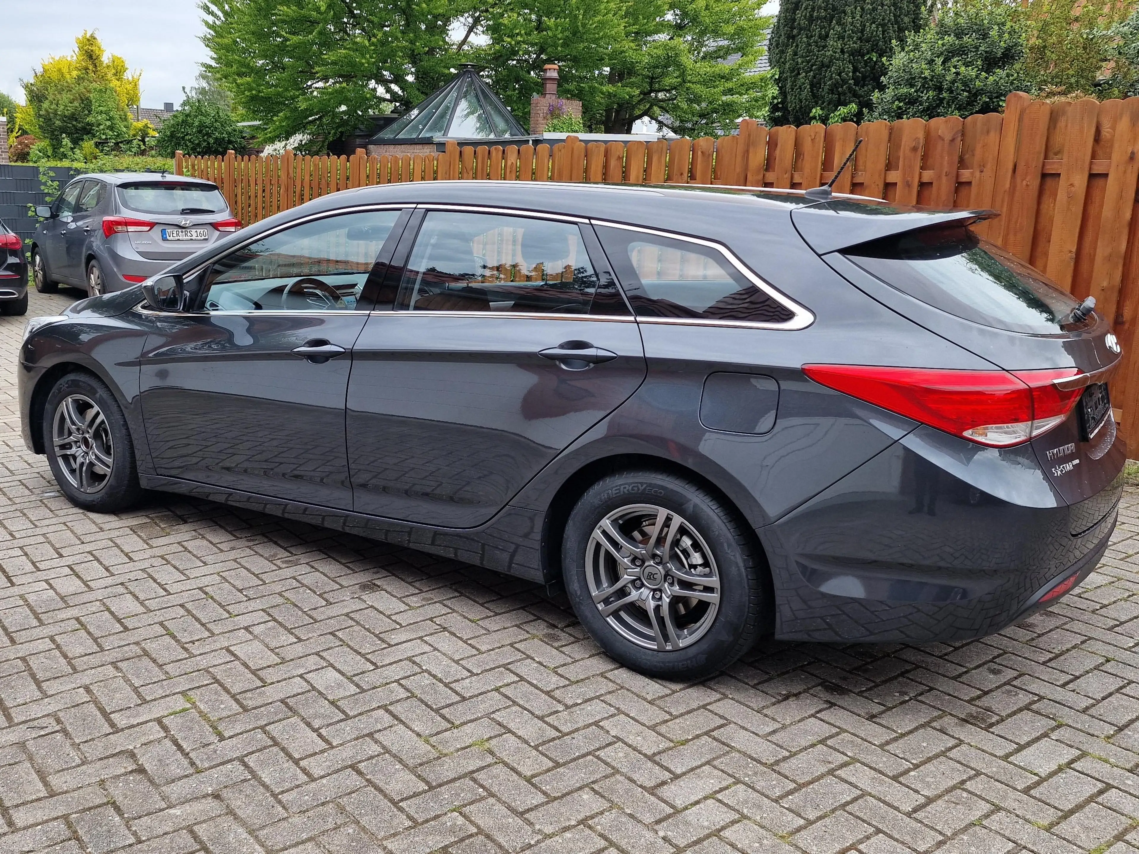 Hyundai i40 5 Star Edition (67Tkm) Tüv bis 04/2028 — photo 19