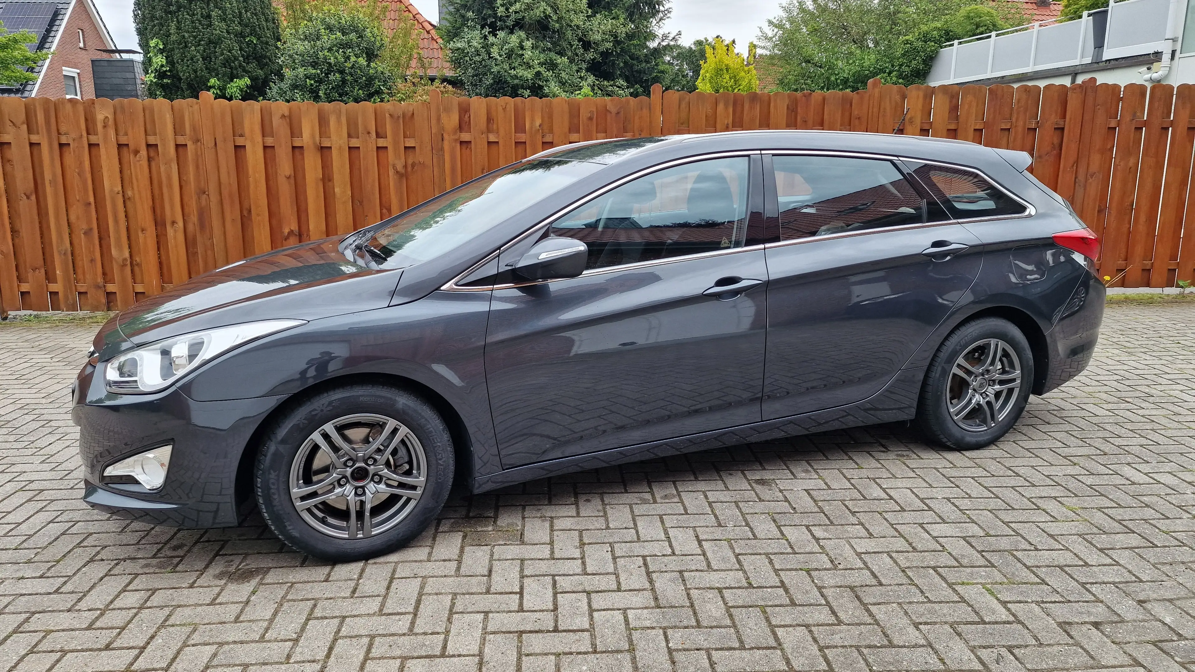 Hyundai i40 5 Star Edition (67Tkm) Tüv bis 04/2028 — photo 4