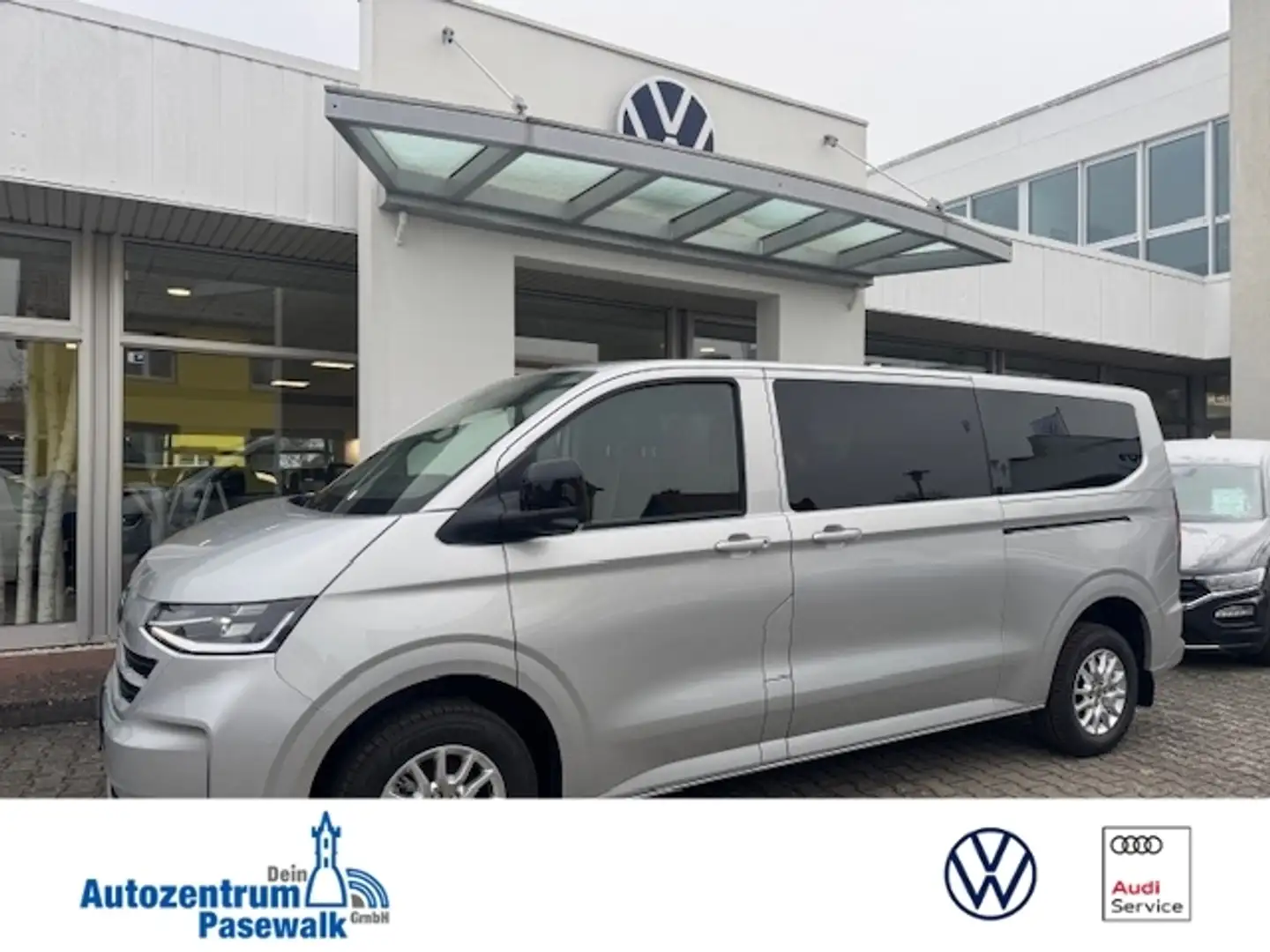 Volkswagen T7 Caravelle T7  Caravelle 2.0 TDI 6-Gang Life Gris - 1