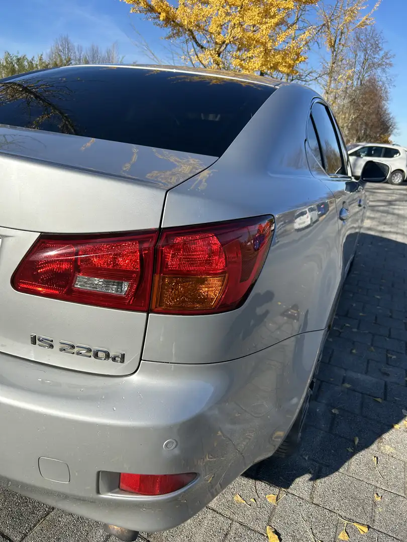 Lexus IS 220d Sport Line - 2