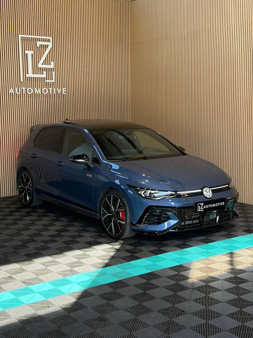 Volkswagen Golf 2.0 TSI GTIClubsport FACELIFT *PANO,H&K,AKRAPOVIC* Blau - 1