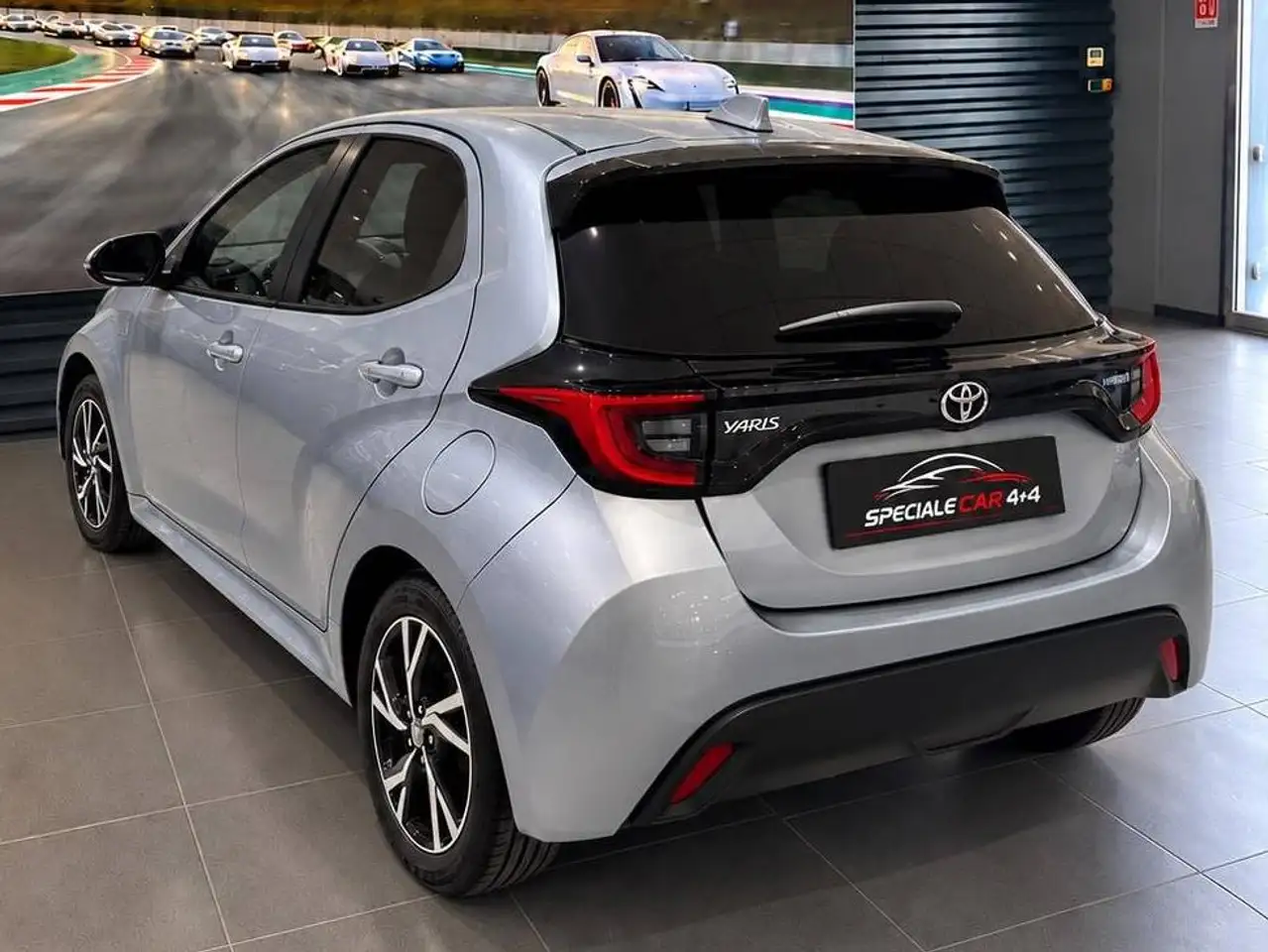 Toyota Yaris IV 1.5h Trend, миниатюра 2