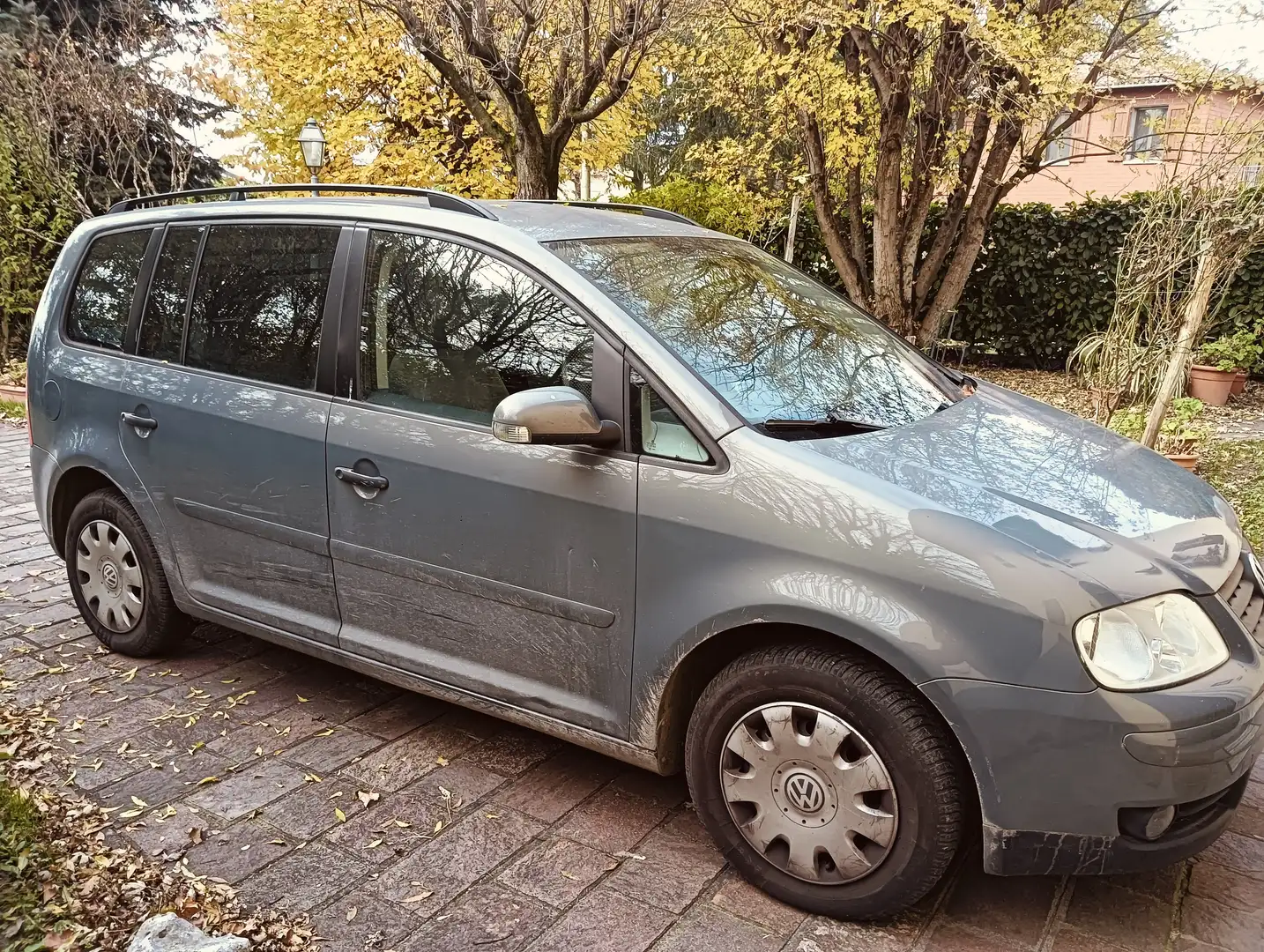 Volkswagen Touran Touran I 2003 1.9 tdi Conceptline 105cv Grigio - 1