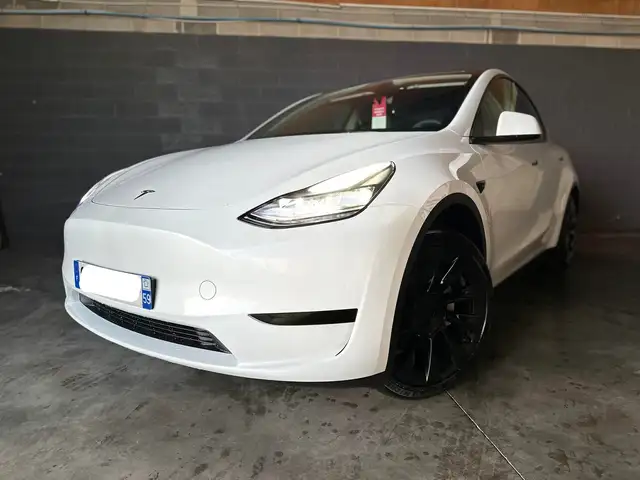 Tesla Model Y Propulsion + Jantes alu 20' + Attelage
