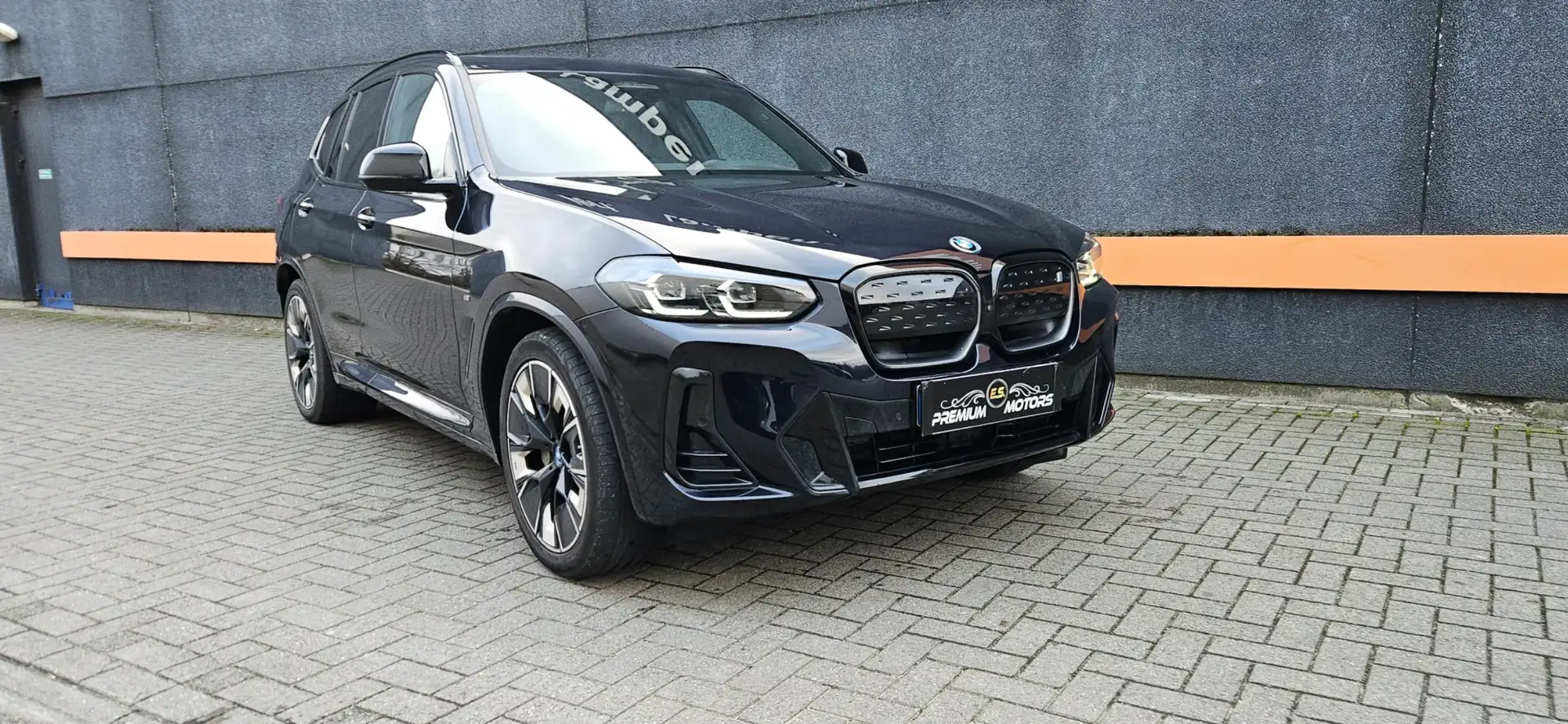 BMW iX3 M PACK **MEGA FULL OPTION-ALLE OPTIES !! *20000km Negro - 1