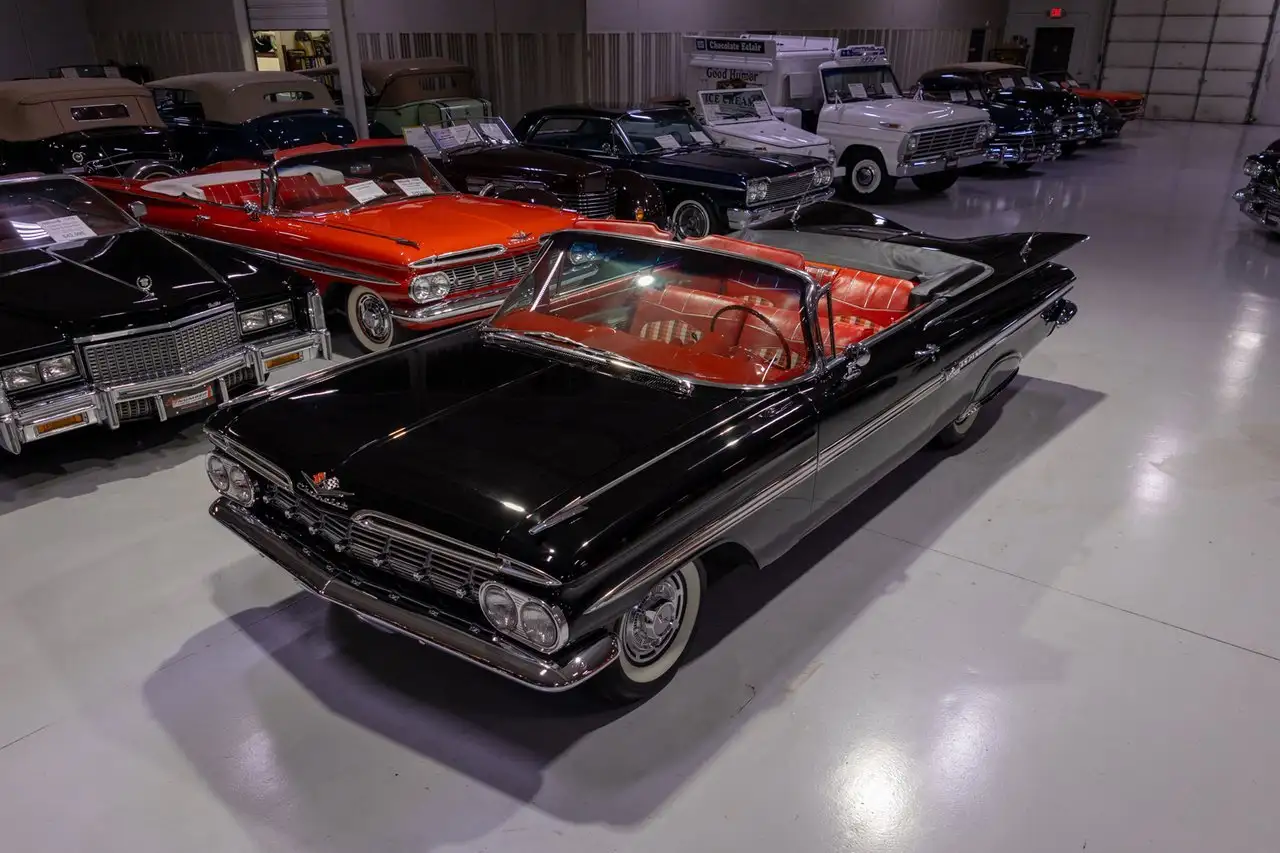 Chevrolet Impala Convertible, foto 1