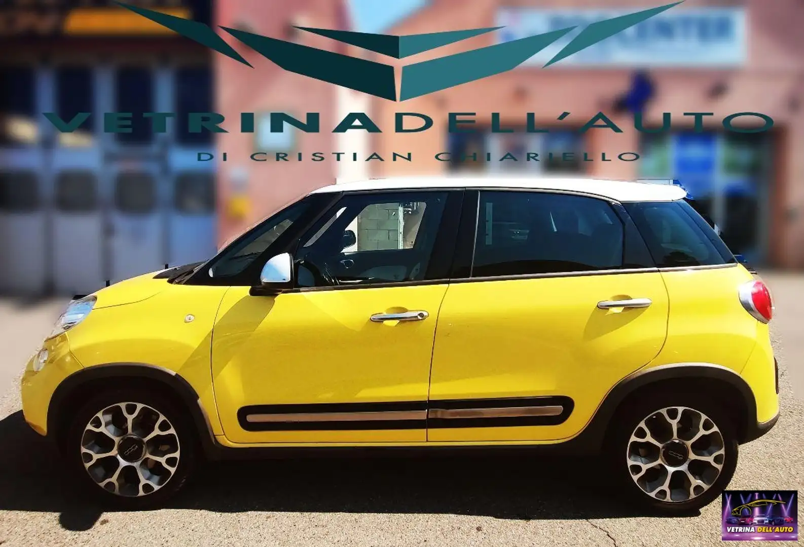 Fiat 500L 1.6 Multijet 120 CV Trekking Jaune - 1