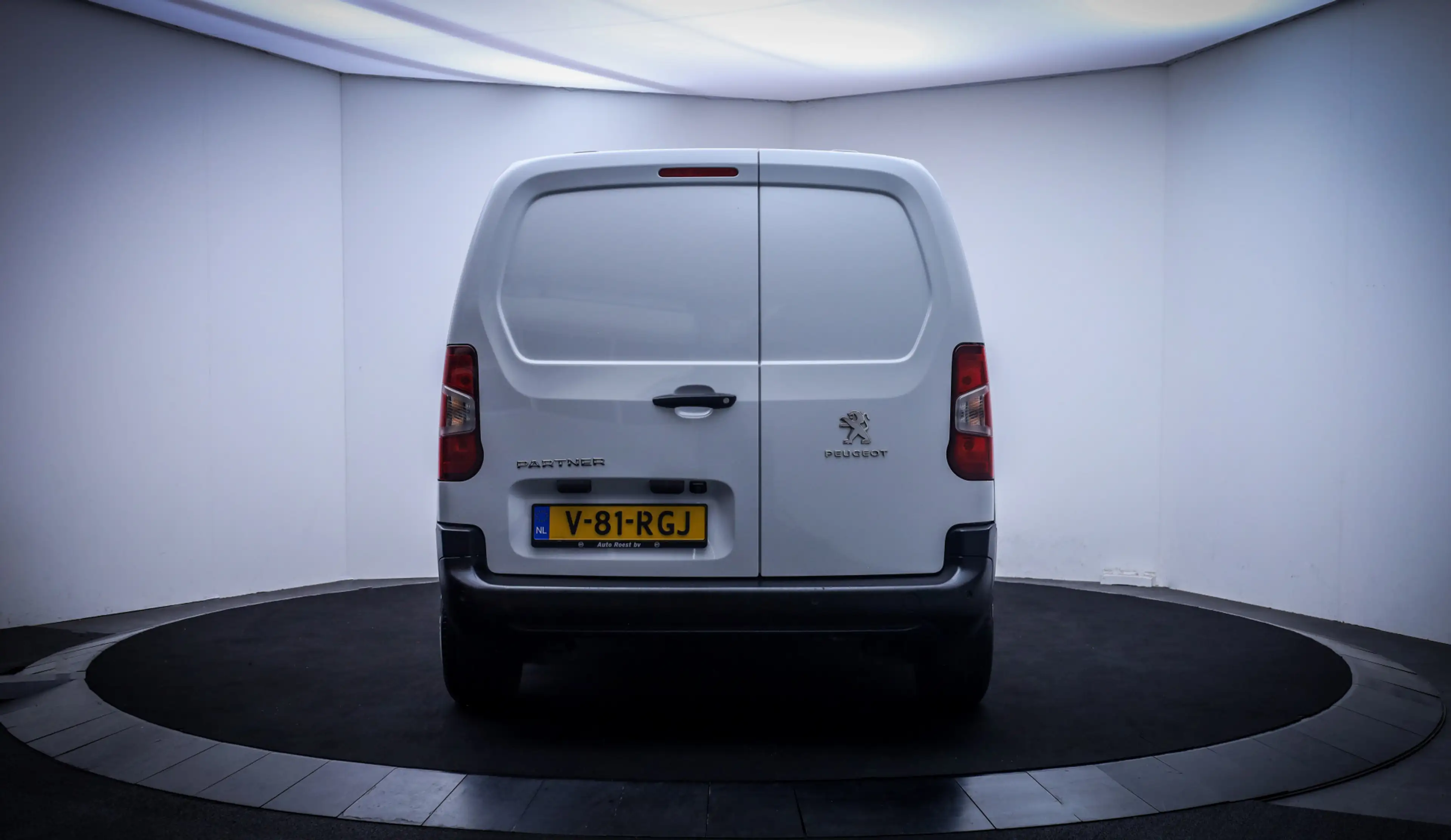 Peugeot Partner 1.2T 110Pk S&S 1e Eig. CARPLAY | NAVI | CAMERA | Z — photo 6
