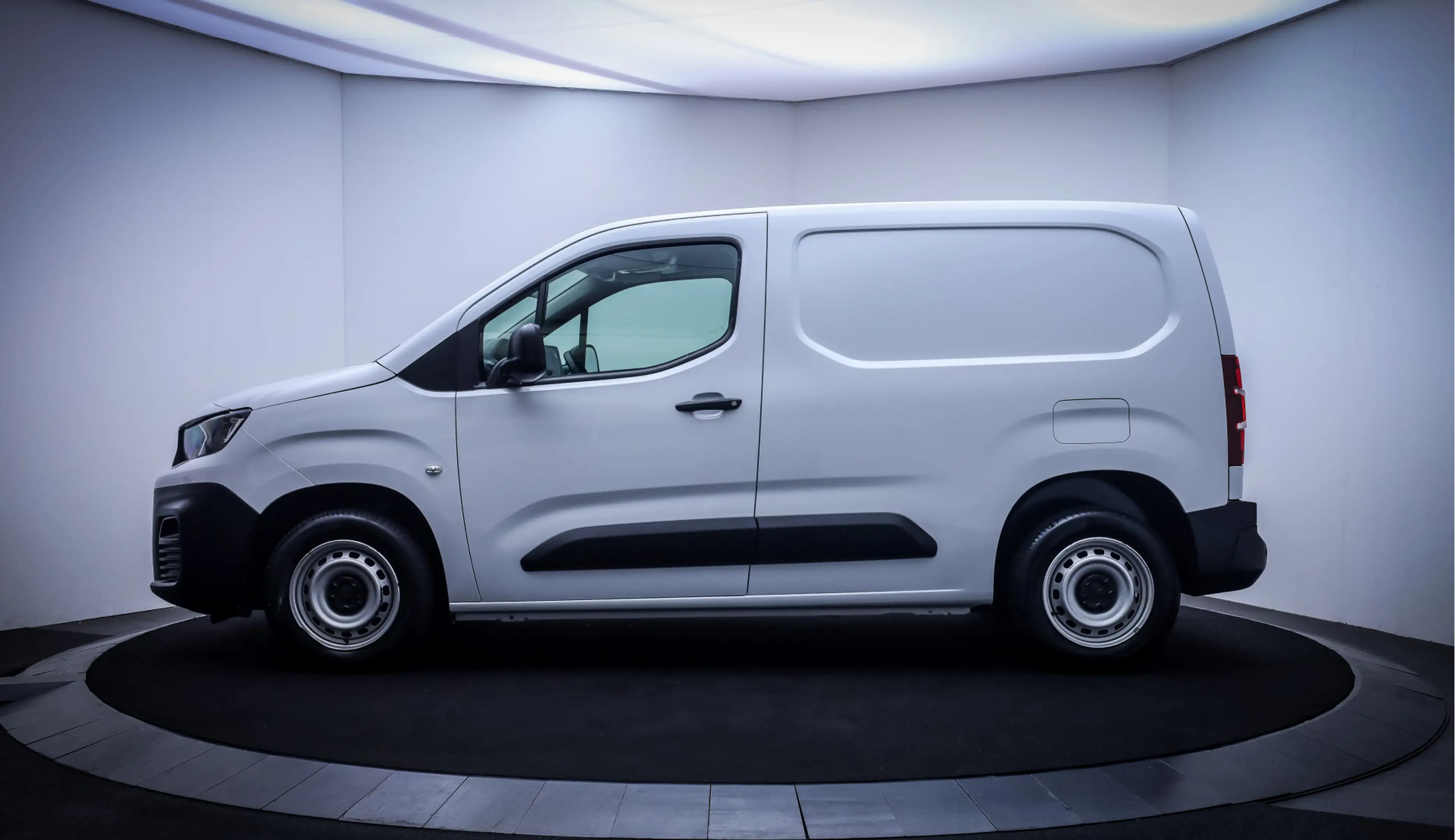 Peugeot Partner 1.2T 110Pk S&S 1e Eig. CARPLAY | NAVI | CAMERA | Z — photo 10