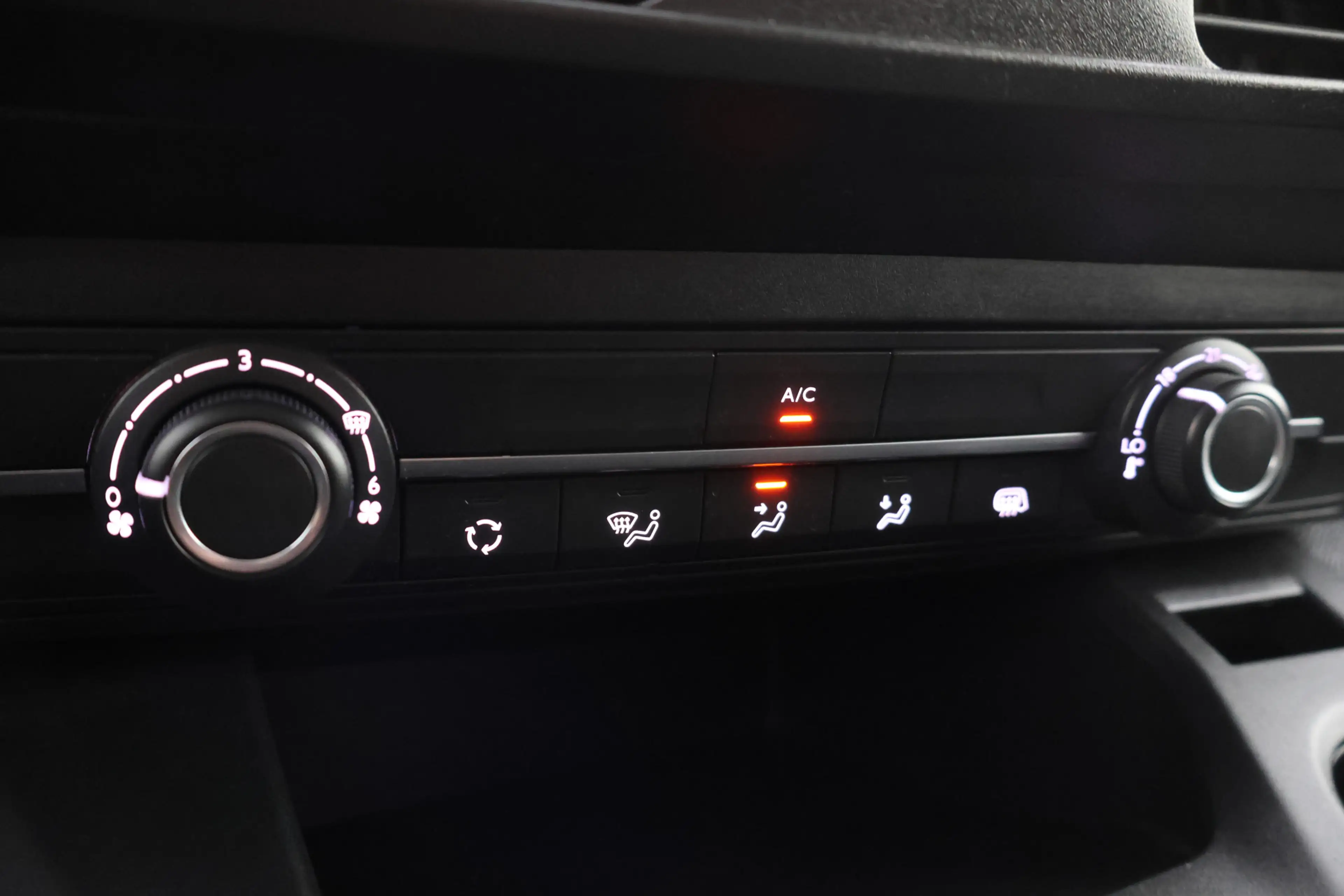 Peugeot Partner 1.2T 110Pk S&S 1e Eig. CARPLAY | NAVI | CAMERA | Z — photo 15