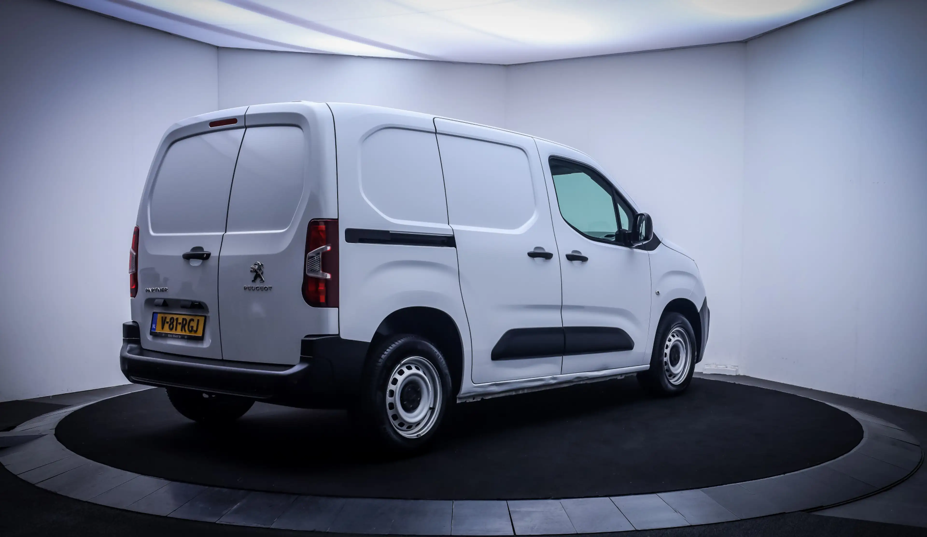 Peugeot Partner 1.2T 110Pk S&S 1e Eig. CARPLAY | NAVI | CAMERA | Z — photo 5