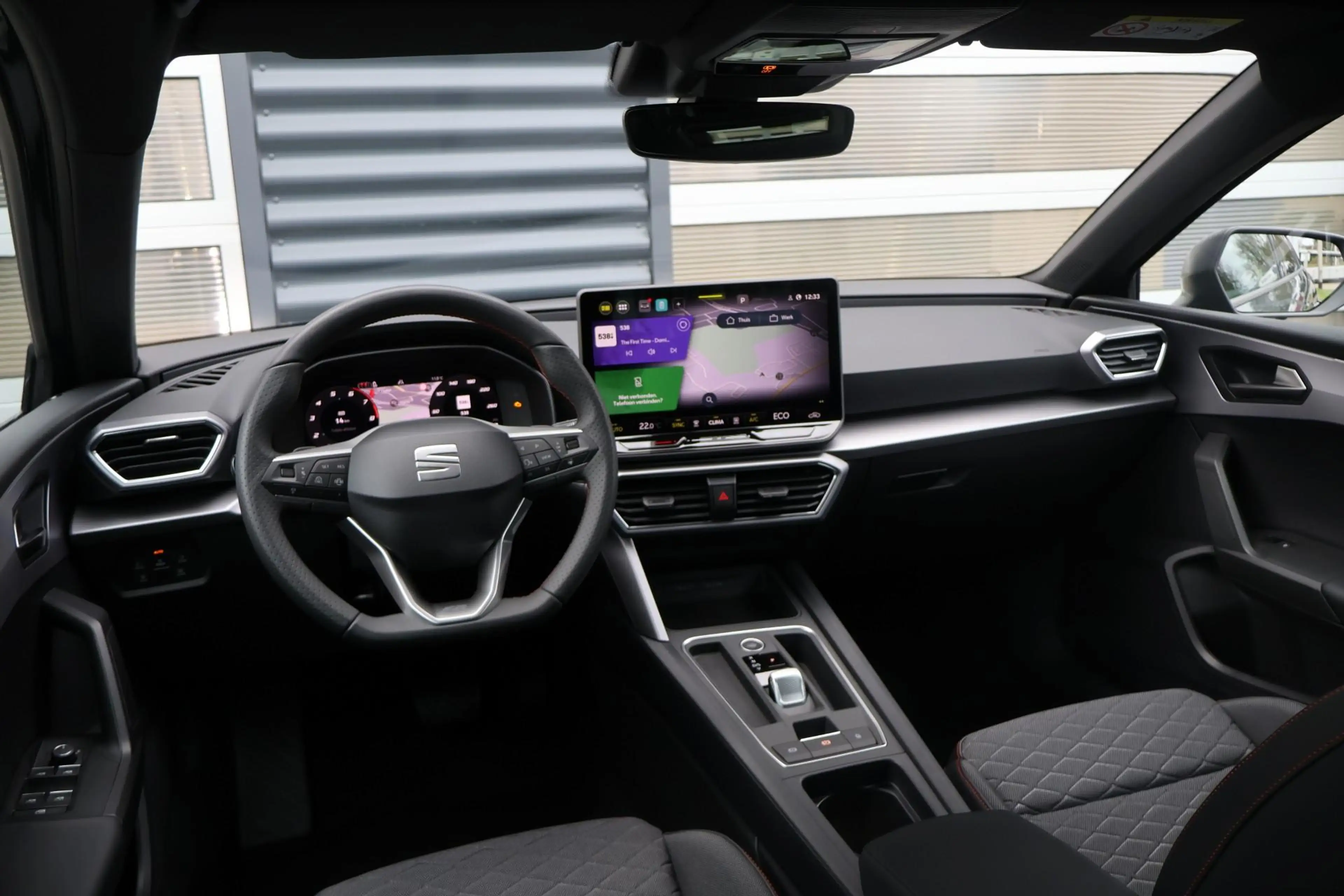 SEAT Leon e-Hybrid Sportstourer 1.5 TSI 204pk FR Business | Midnight — photo 5