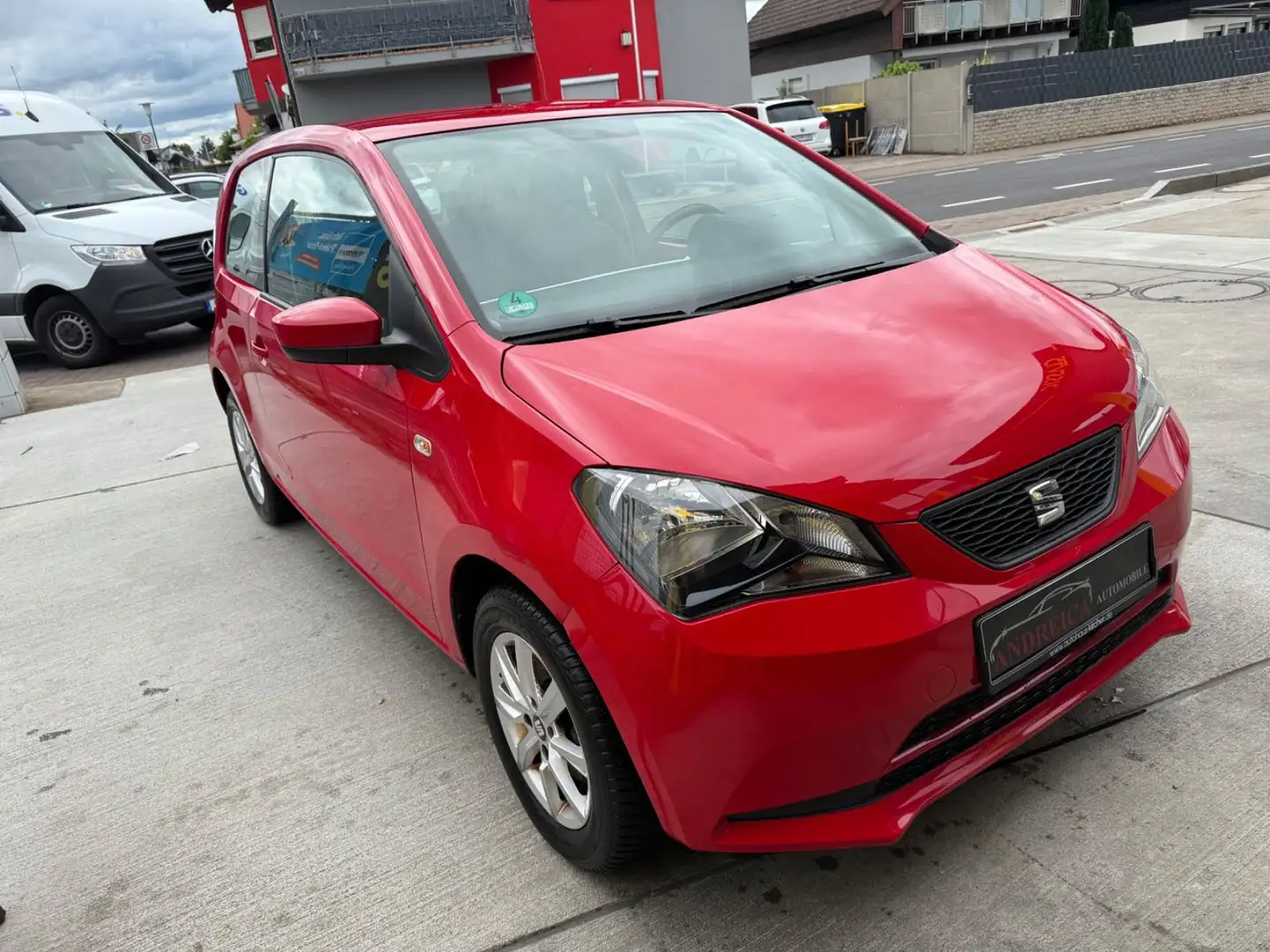 SEAT Mii Chic / Klima / PDC / Alu / Scheckheft Rot - 1
