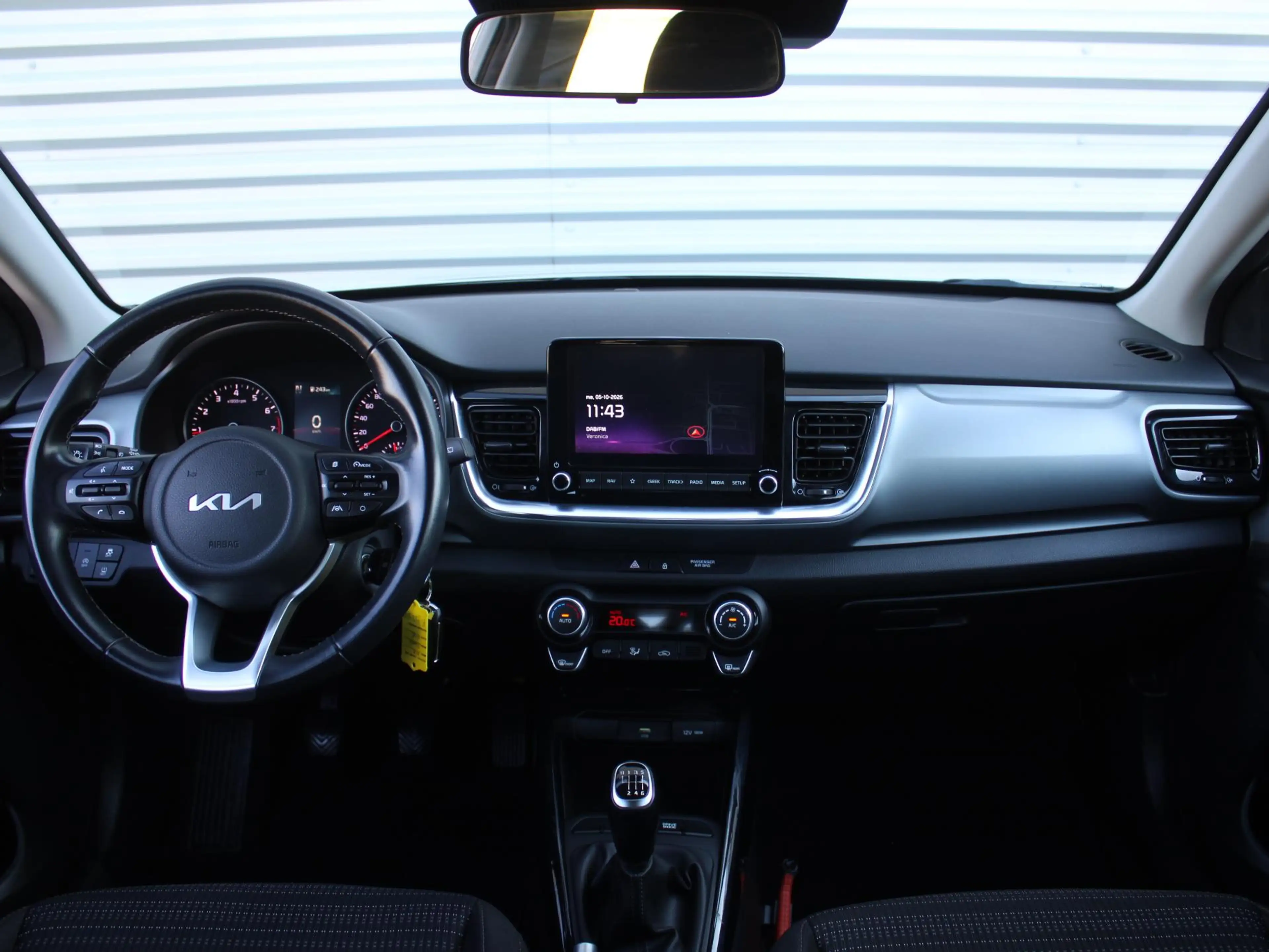 Kia Stonic 1.0 T-GDi MHEV DynamicLine | Navi | Airco | Cruise — photo 8