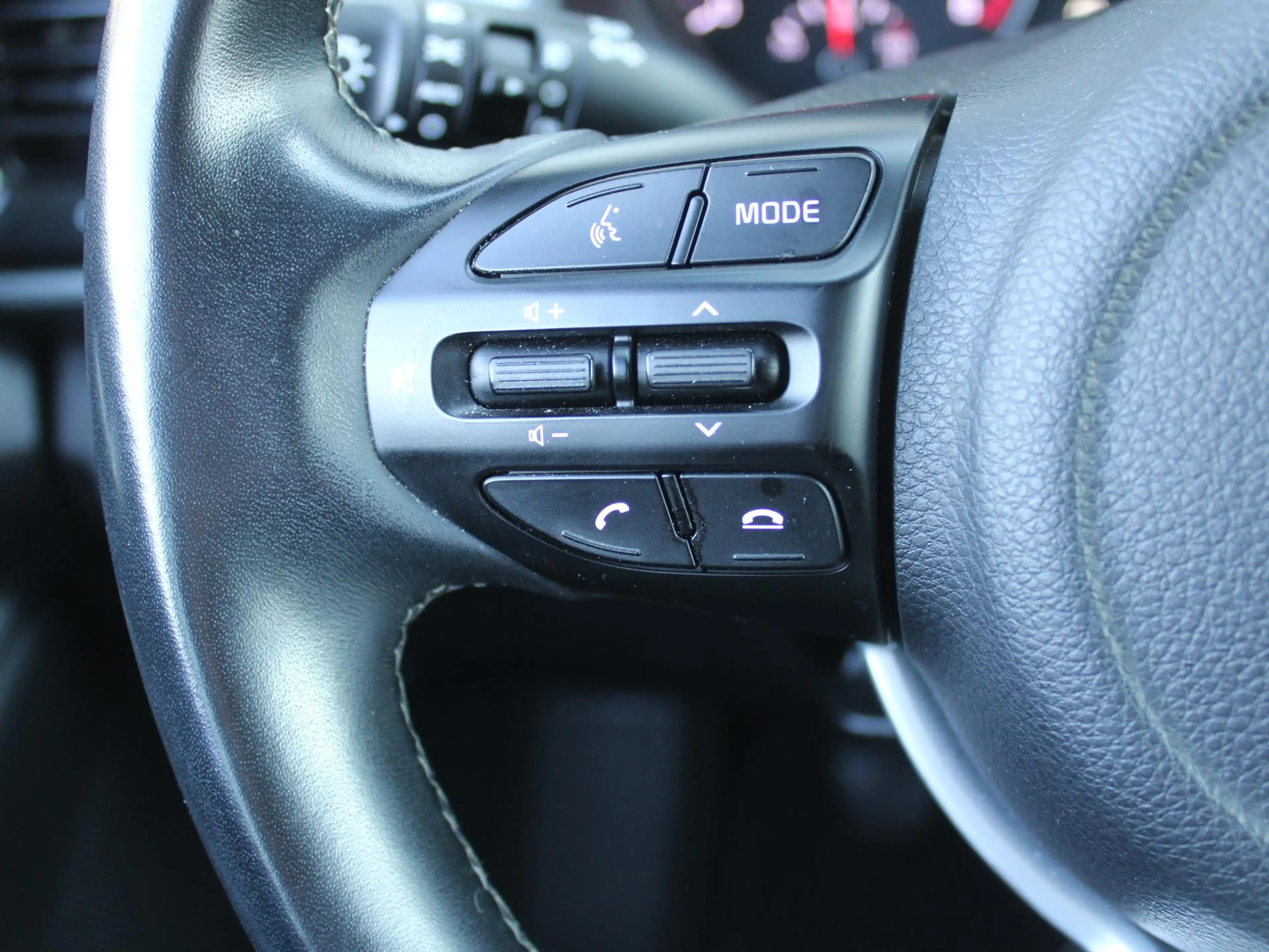Kia Stonic 1.0 T-GDi MHEV DynamicLine | Navi | Airco | Cruise — photo 11