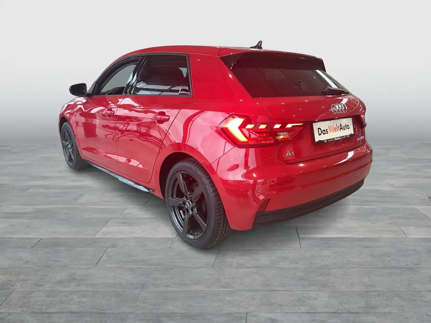 Audi A1 25 TFSI intense Rot - 2
