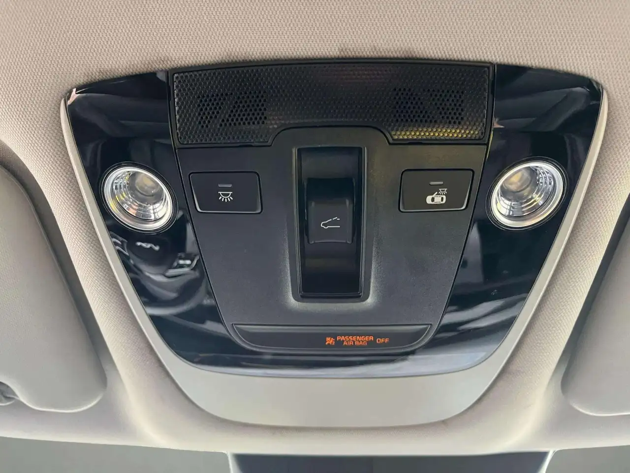 Kia Seltos снимка Kia Seltos