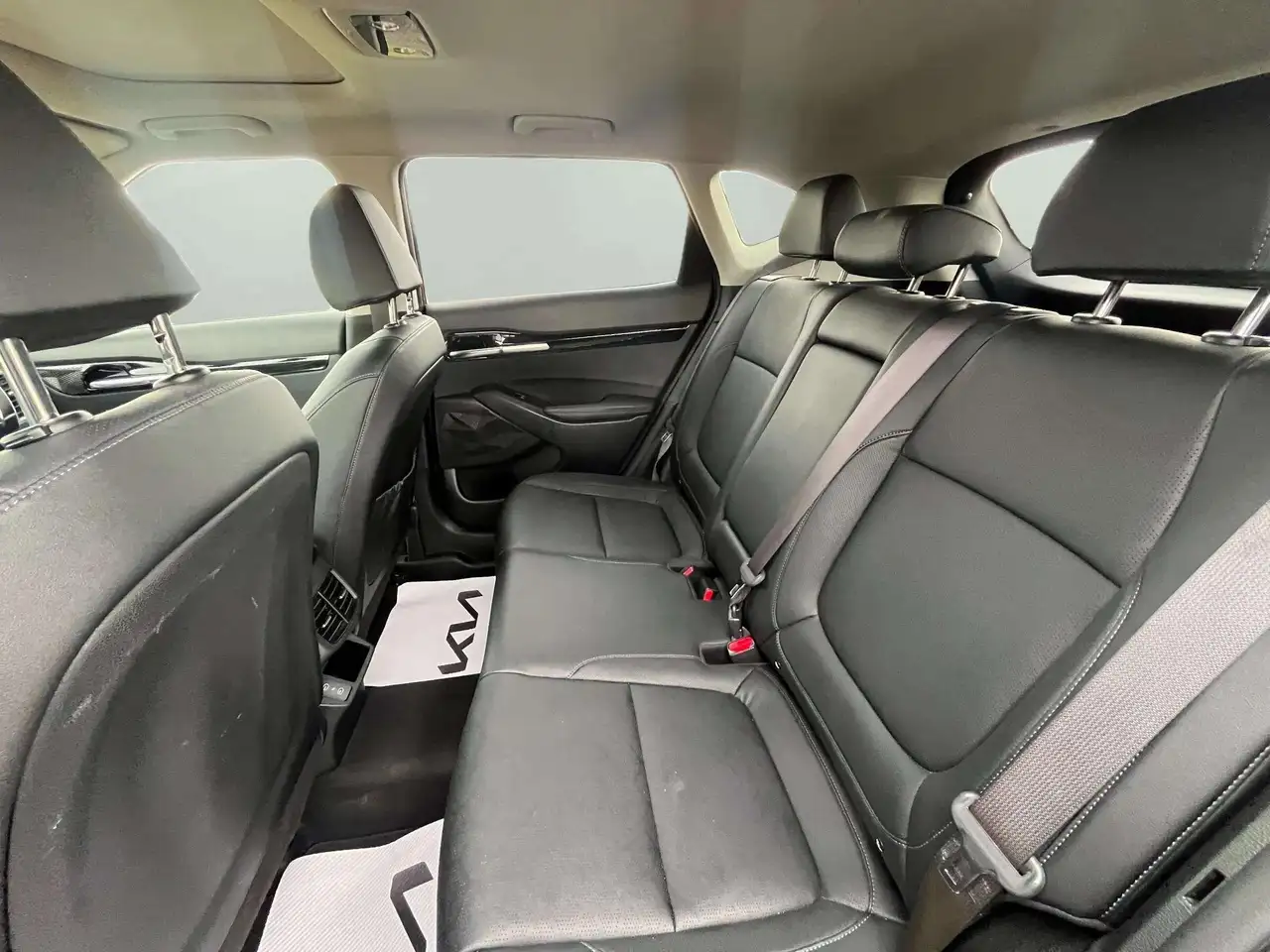 Kia Seltos снимка Kia Seltos