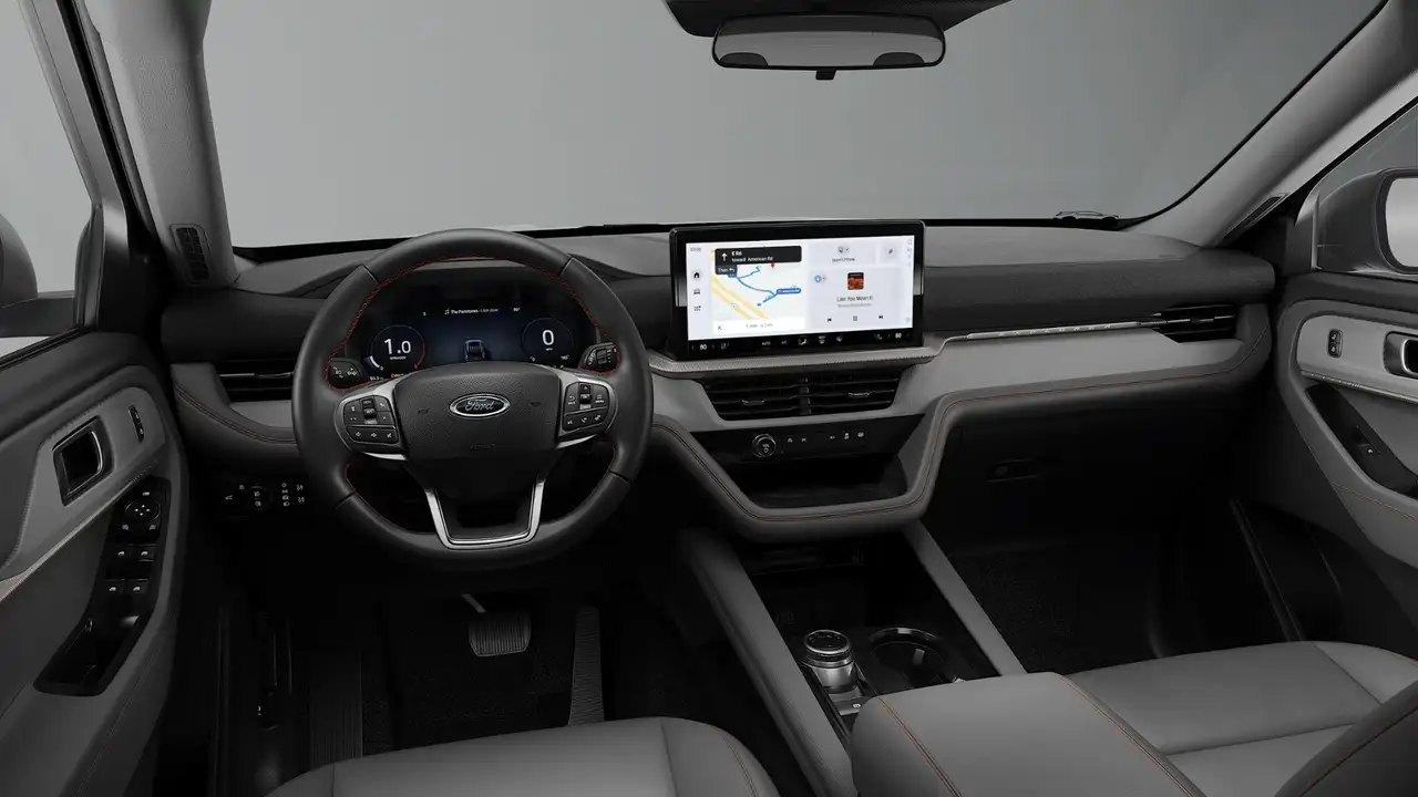 Ford Explorer снимка Ford Explorer