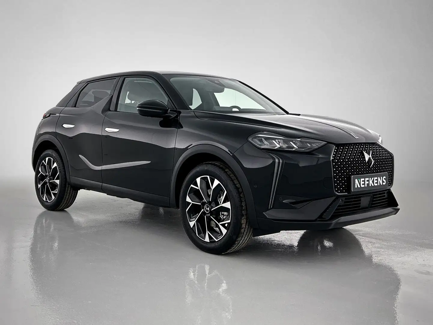 DS Automobiles DS 3 SUV Ligne Business Hybrid 136 pk Automaat | Naviga Noir - 2