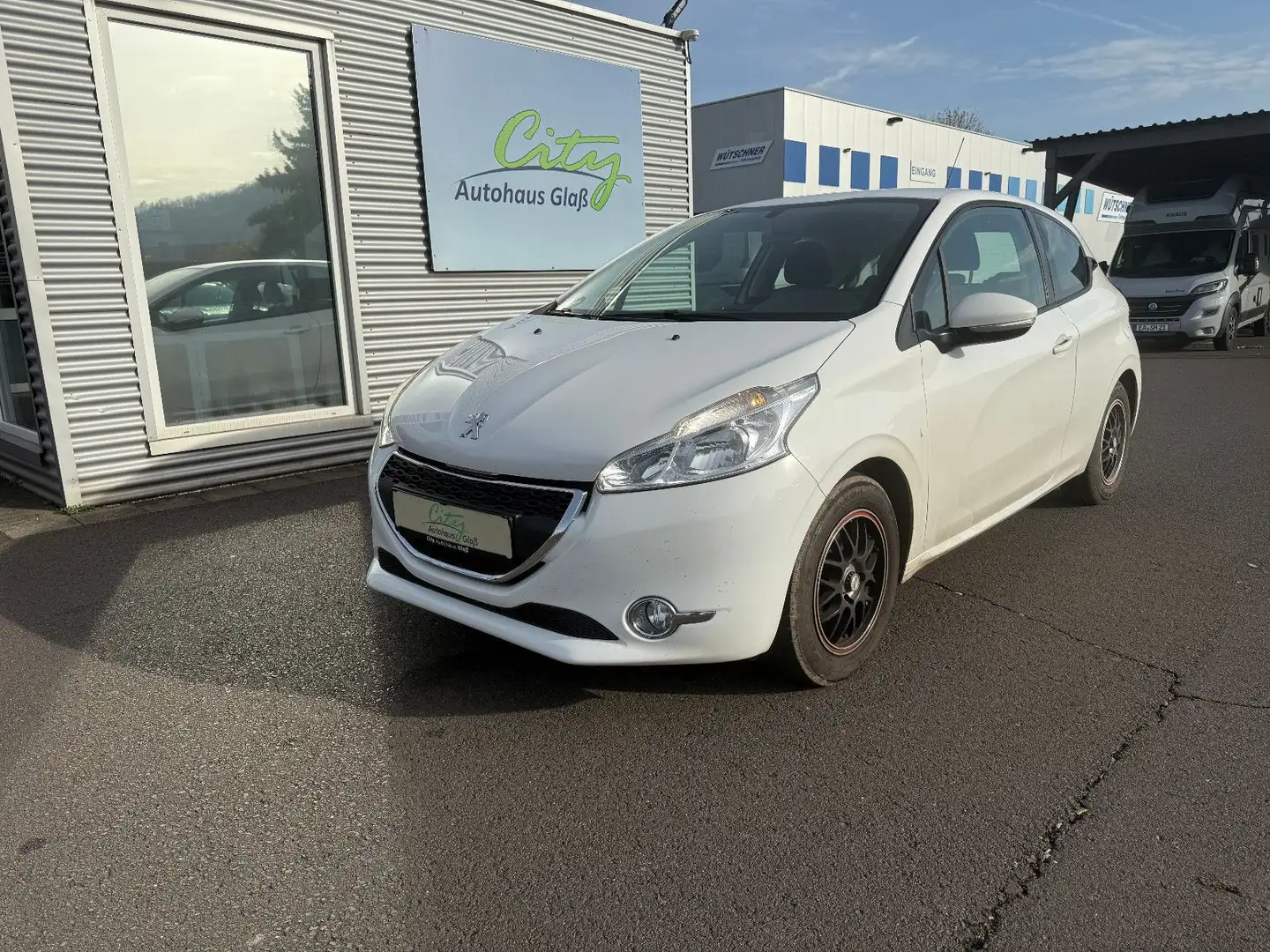 Peugeot 208 Active+Klima+BT+PDC+BC+LFB+WR Weiß - 1