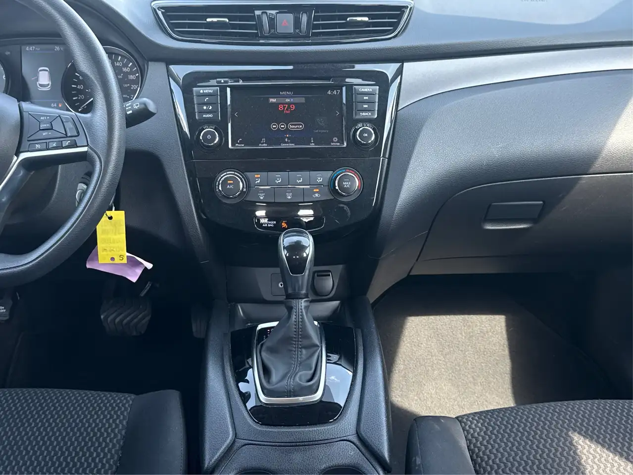 Nissan Qashqai снимка Nissan Qashqai
