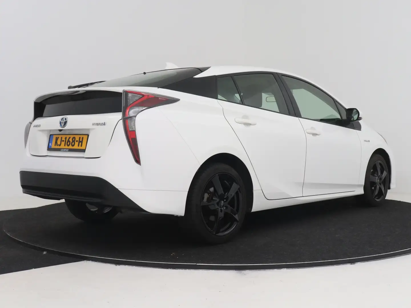Toyota Prius 1.8 Aspiration | Airco | Parkeercamera | DAB |* Wit - 2
